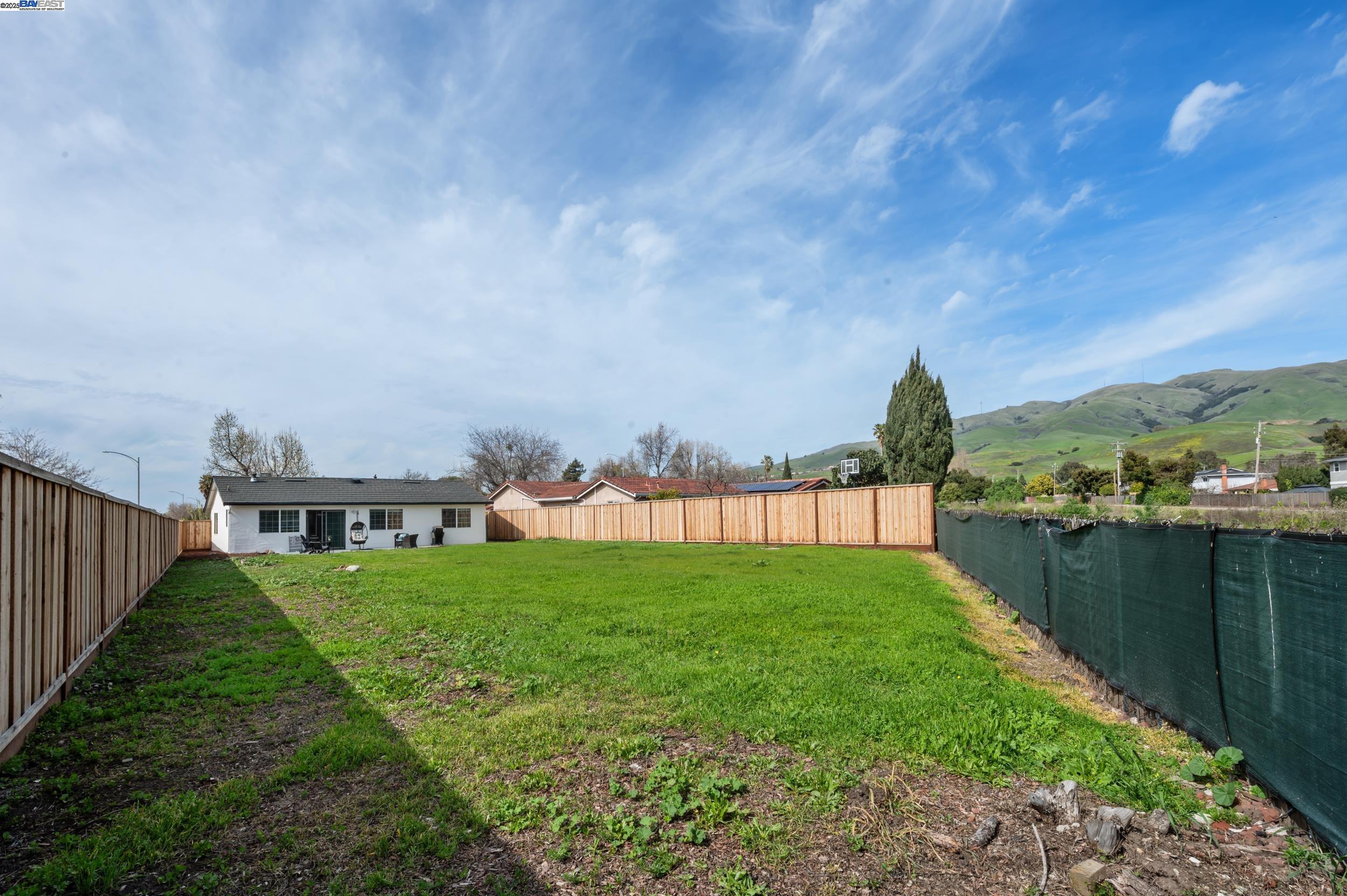 Detail Gallery Image 25 of 33 For 1300 Cirolero St, Milpitas,  CA 95035 - 3 Beds | 2 Baths