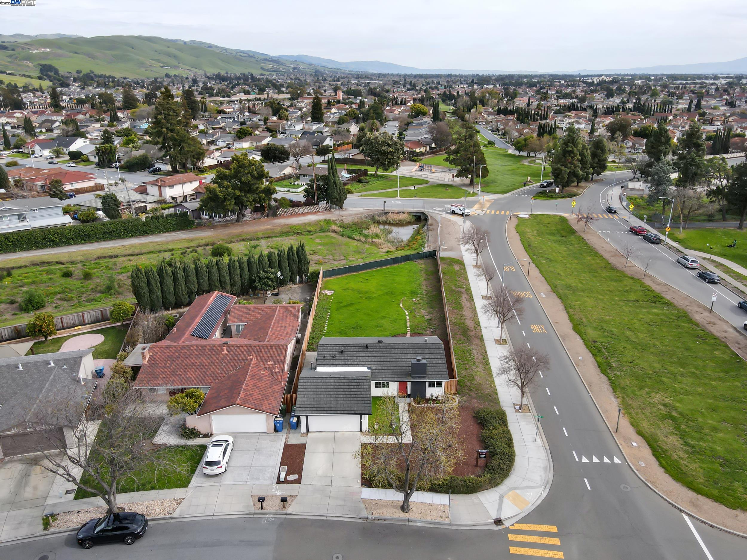 Detail Gallery Image 28 of 33 For 1300 Cirolero St, Milpitas,  CA 95035 - 3 Beds | 2 Baths