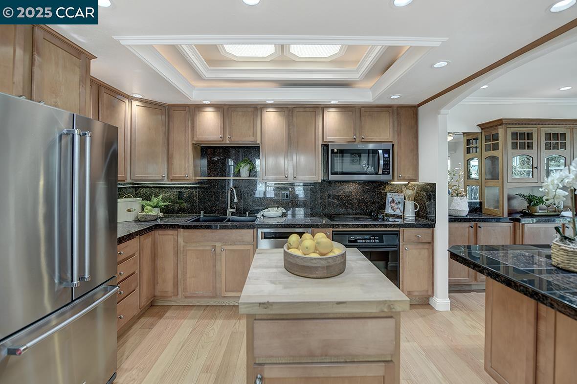 Photo #2: 41089934 Listing 