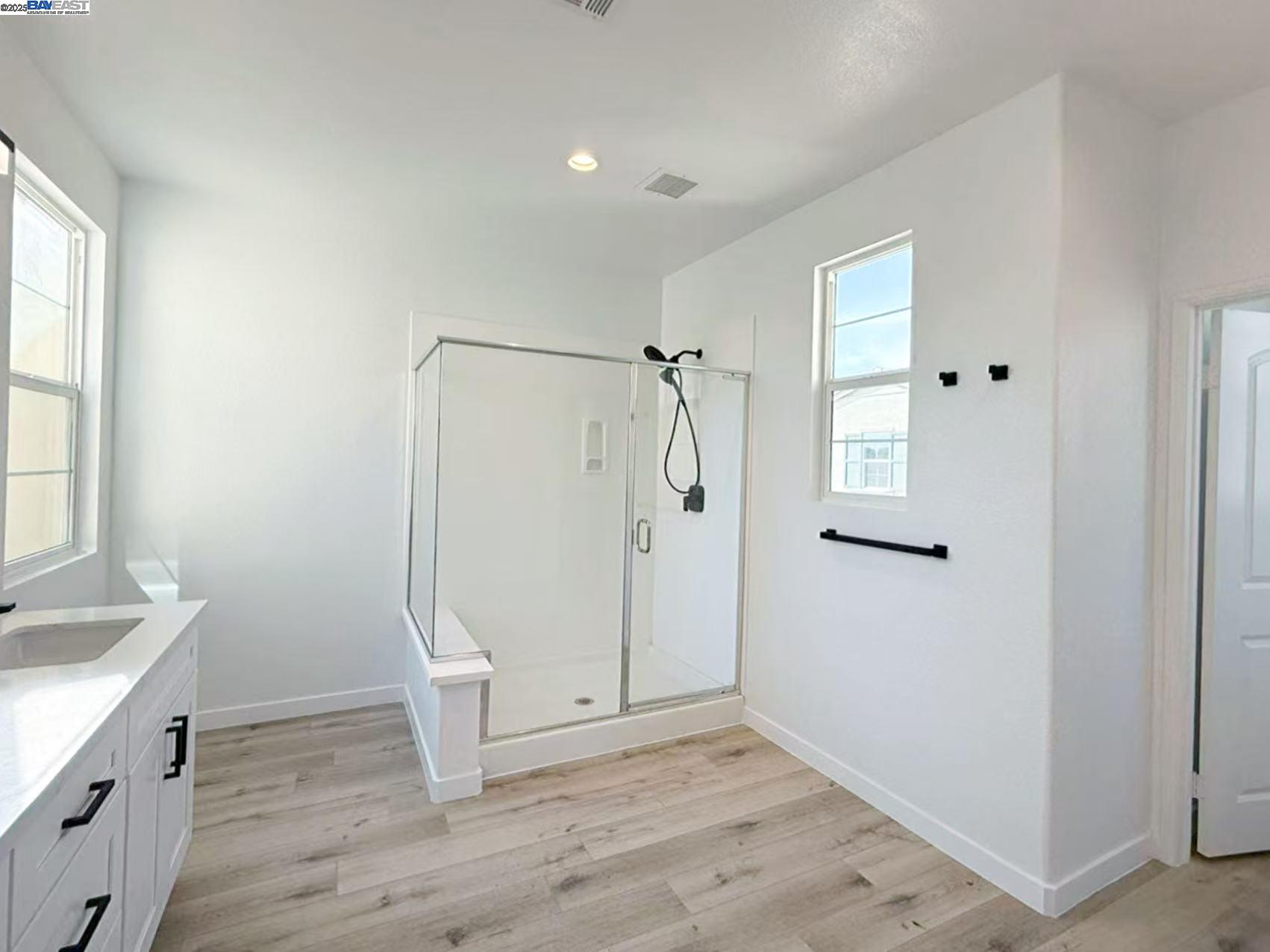 Detail Gallery Image 18 of 45 For 11519 Cambria Ct, –,  CA 91710 - 4 Beds | 3 Baths