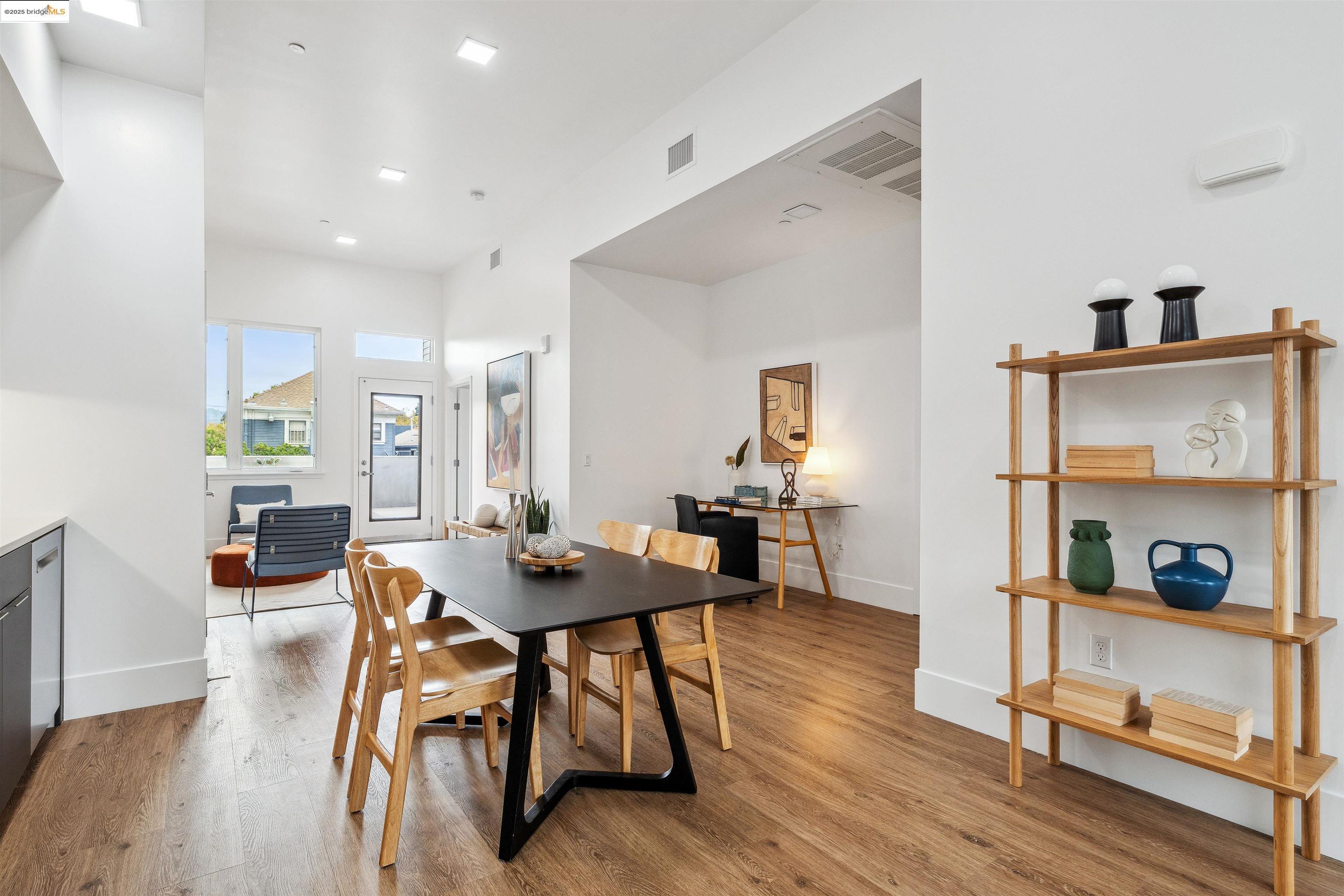 1545 32nd Street 203