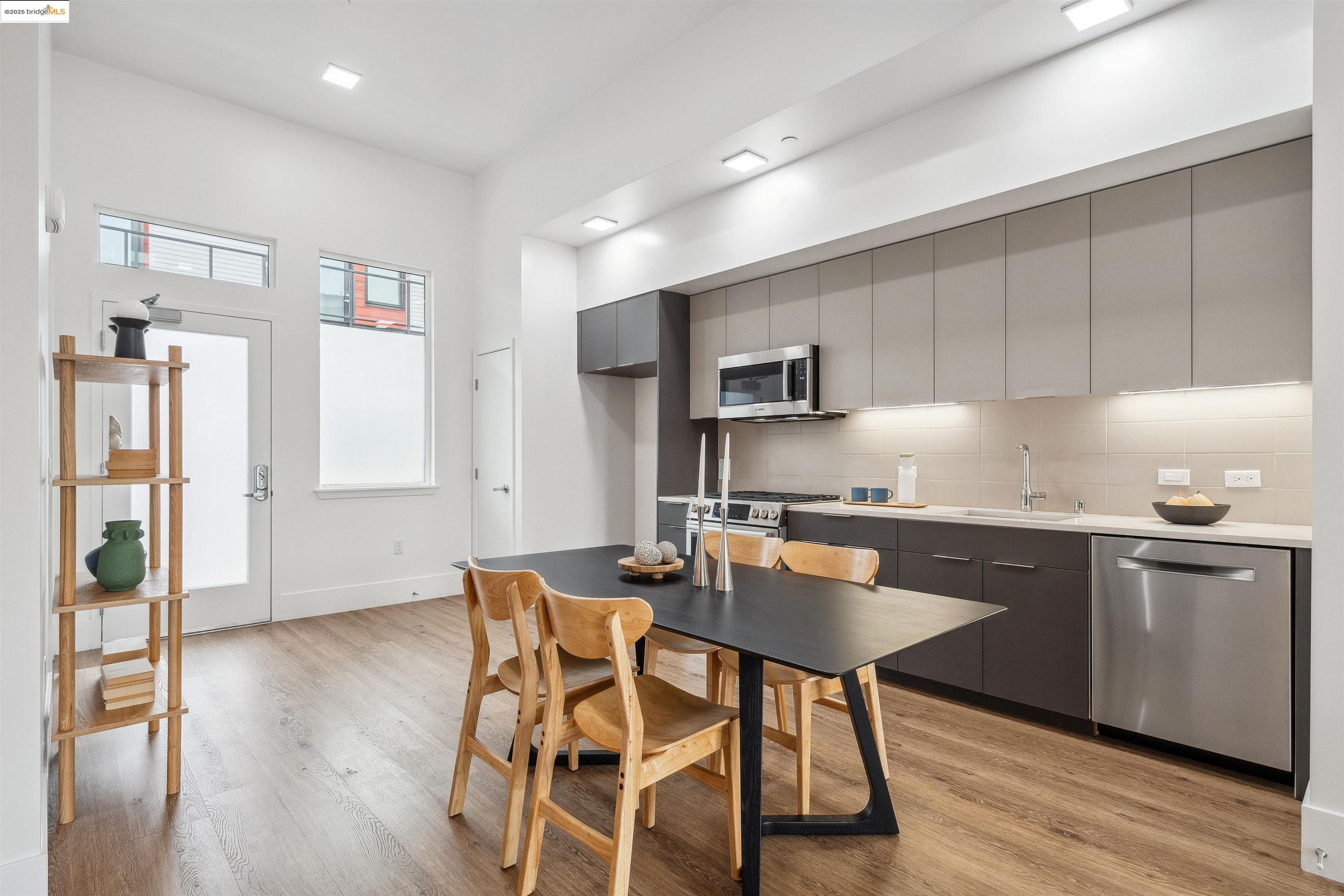 1545 32nd Street 203