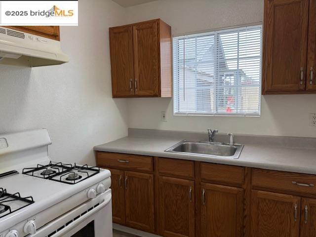 Detail Gallery Image 5 of 12 For 1008 W 5th St, Antioch,  CA 94509 - 1 Beds | 1 Baths
