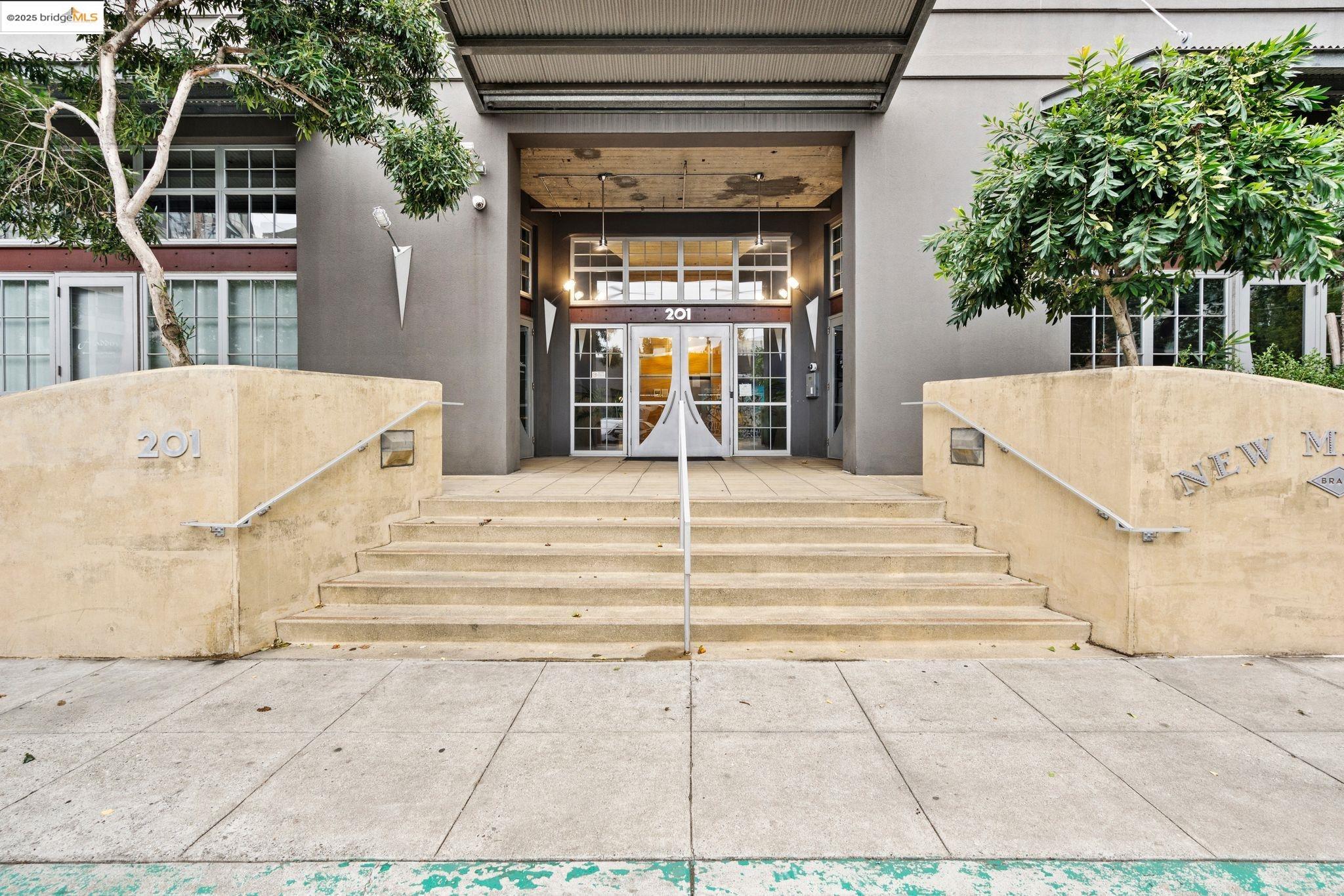 Photo #2: 41089970 Listing 