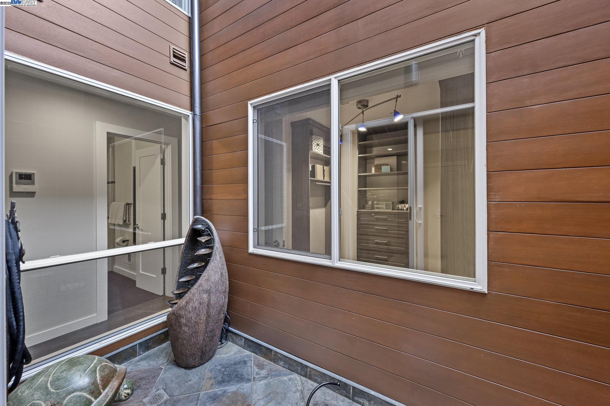 Detail Gallery Image 26 of 59 For 2123 Funston Ave, San Francisco,  CA 94116 - 4 Beds | 3/1 Baths