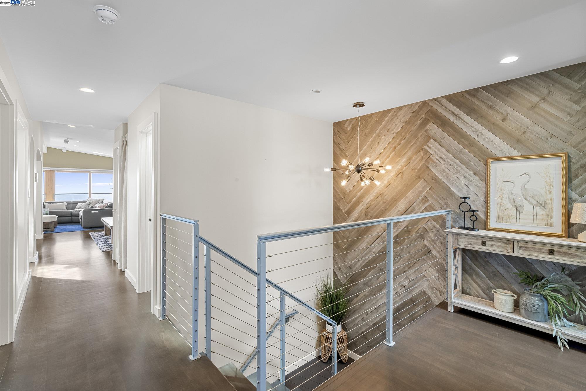 Detail Gallery Image 6 of 59 For 2123 Funston Ave, San Francisco,  CA 94116 - 4 Beds | 3/1 Baths