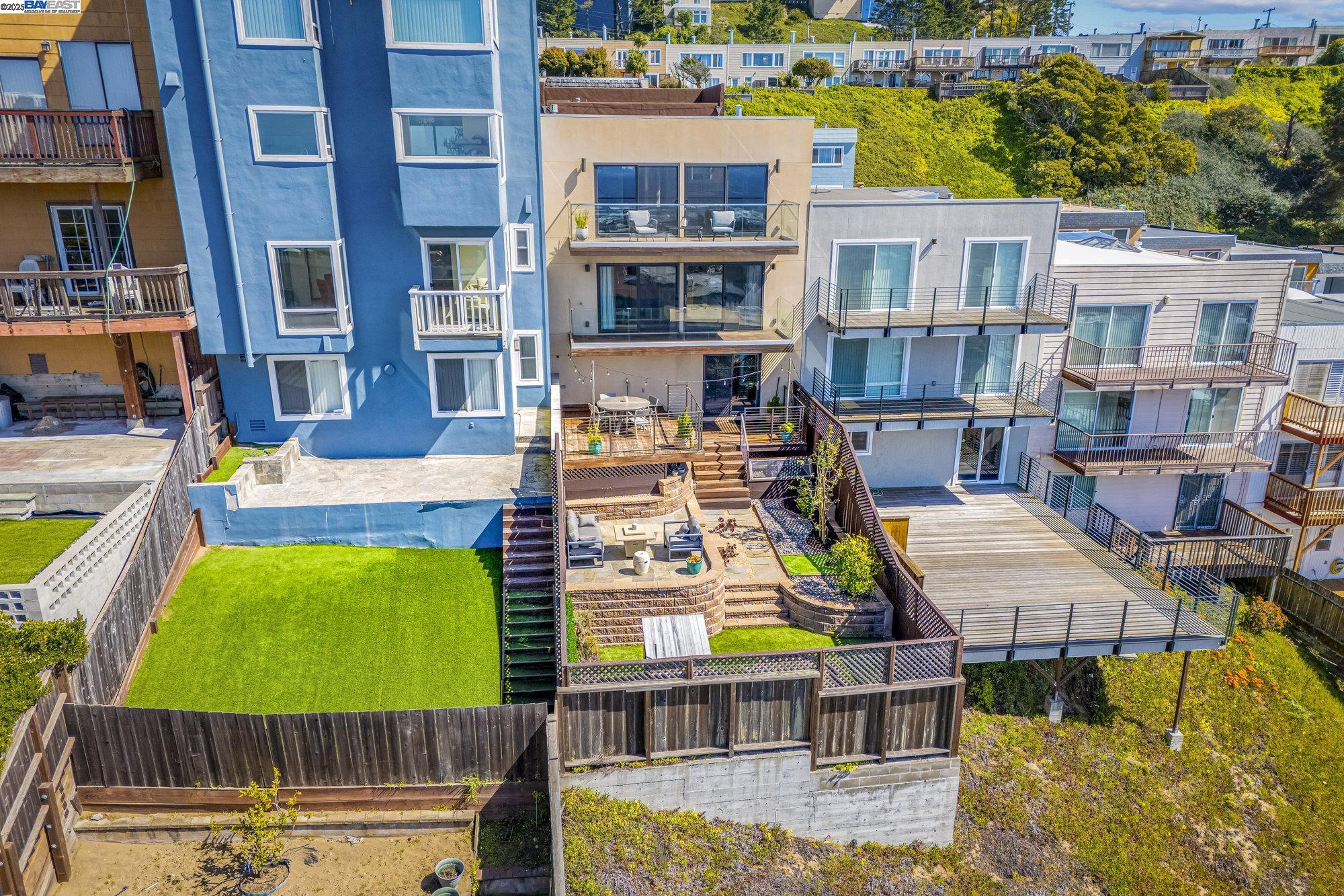 Detail Gallery Image 51 of 59 For 2123 Funston Ave, San Francisco,  CA 94116 - 4 Beds | 3/1 Baths