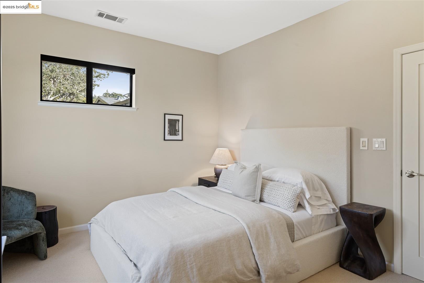 Detail Gallery Image 42 of 49 For 1061 Sterling Ave, Berkeley,  CA 94708 - 3 Beds | 2/1 Baths