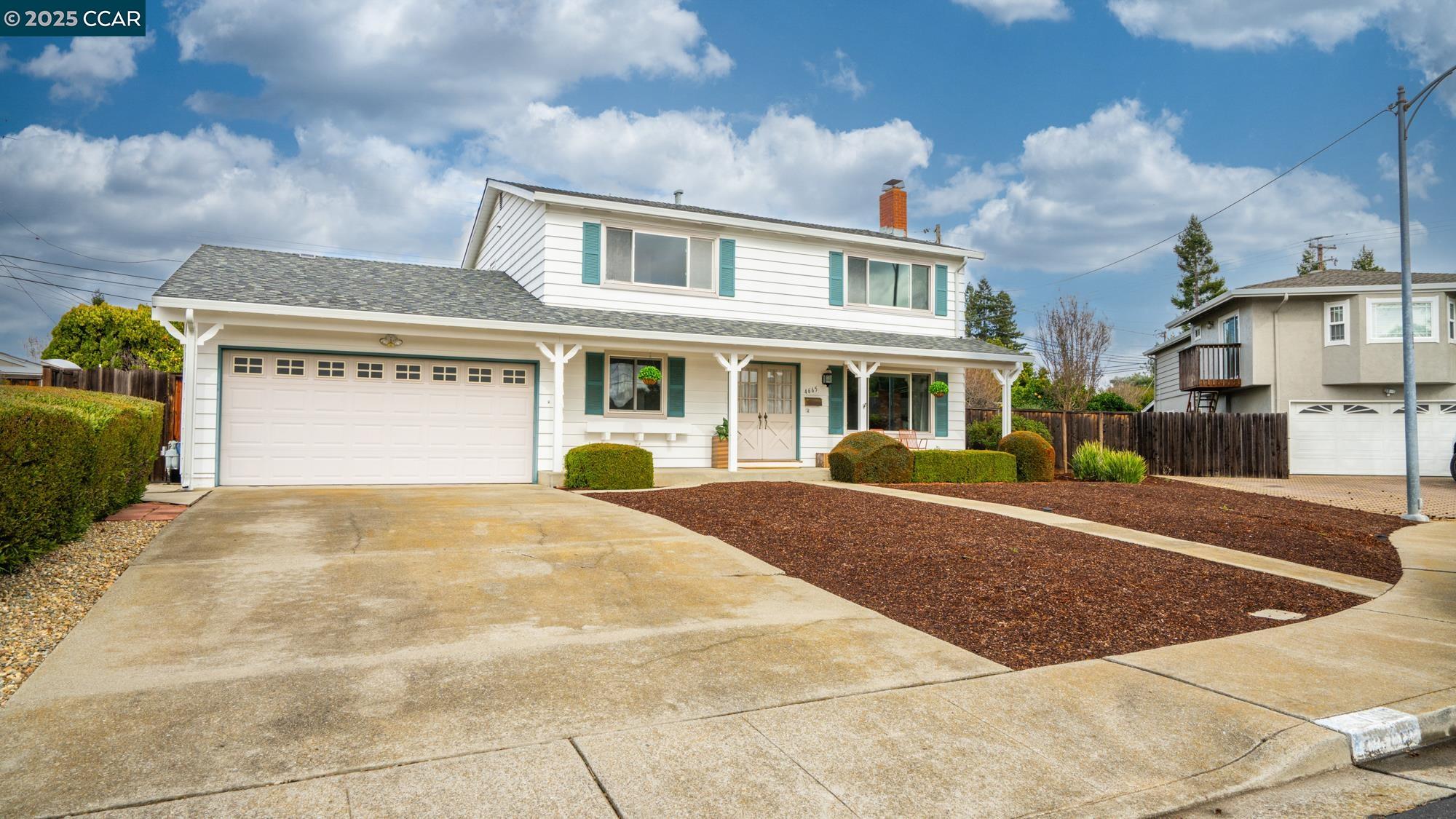 Detail Gallery Image 1 of 1 For 4665 Benbow Ct, Concord,  CA 94521 - 4 Beds | 2/1 Baths