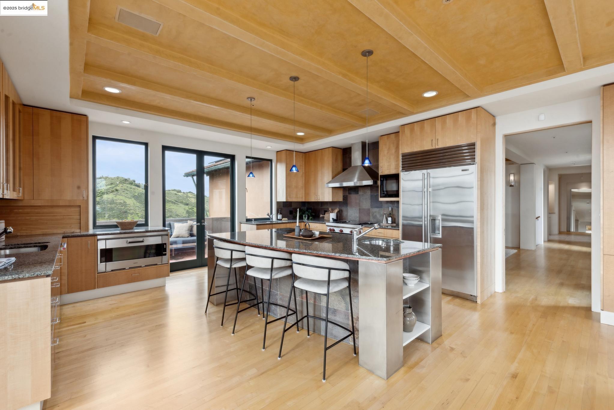 5 Woodside Way, Oakland, California 94611, 5 Bedrooms Bedrooms, 11 Rooms Rooms,4 BathroomsBathrooms,Residential,For Sale,5 Woodside Way,41089995