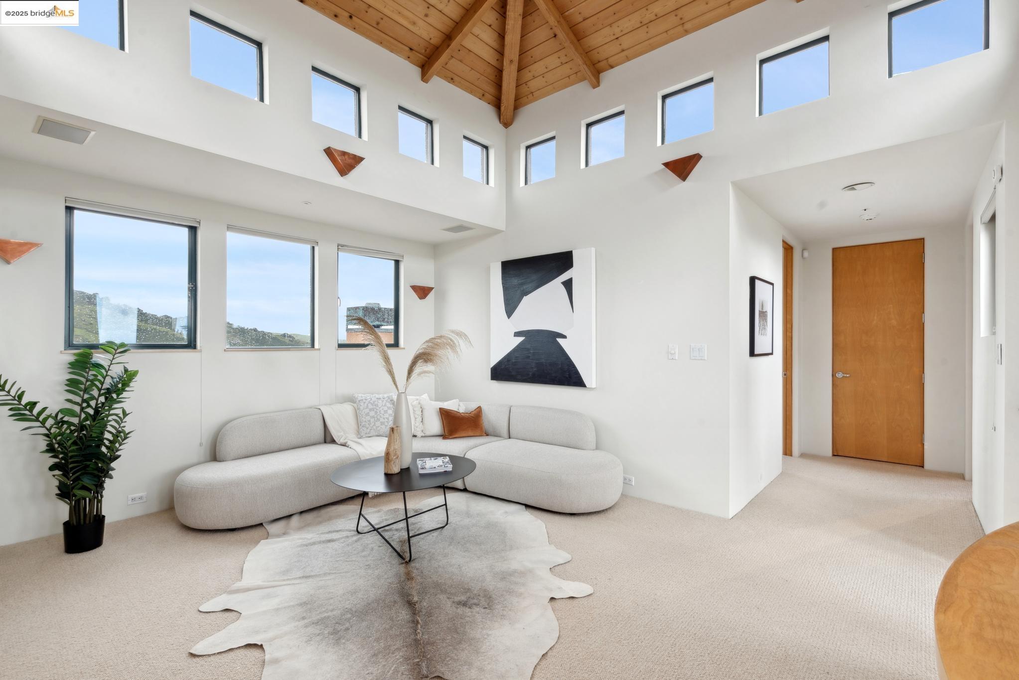 5 Woodside Way, Oakland, California 94611, 5 Bedrooms Bedrooms, 11 Rooms Rooms,4 BathroomsBathrooms,Residential,For Sale,5 Woodside Way,41089995