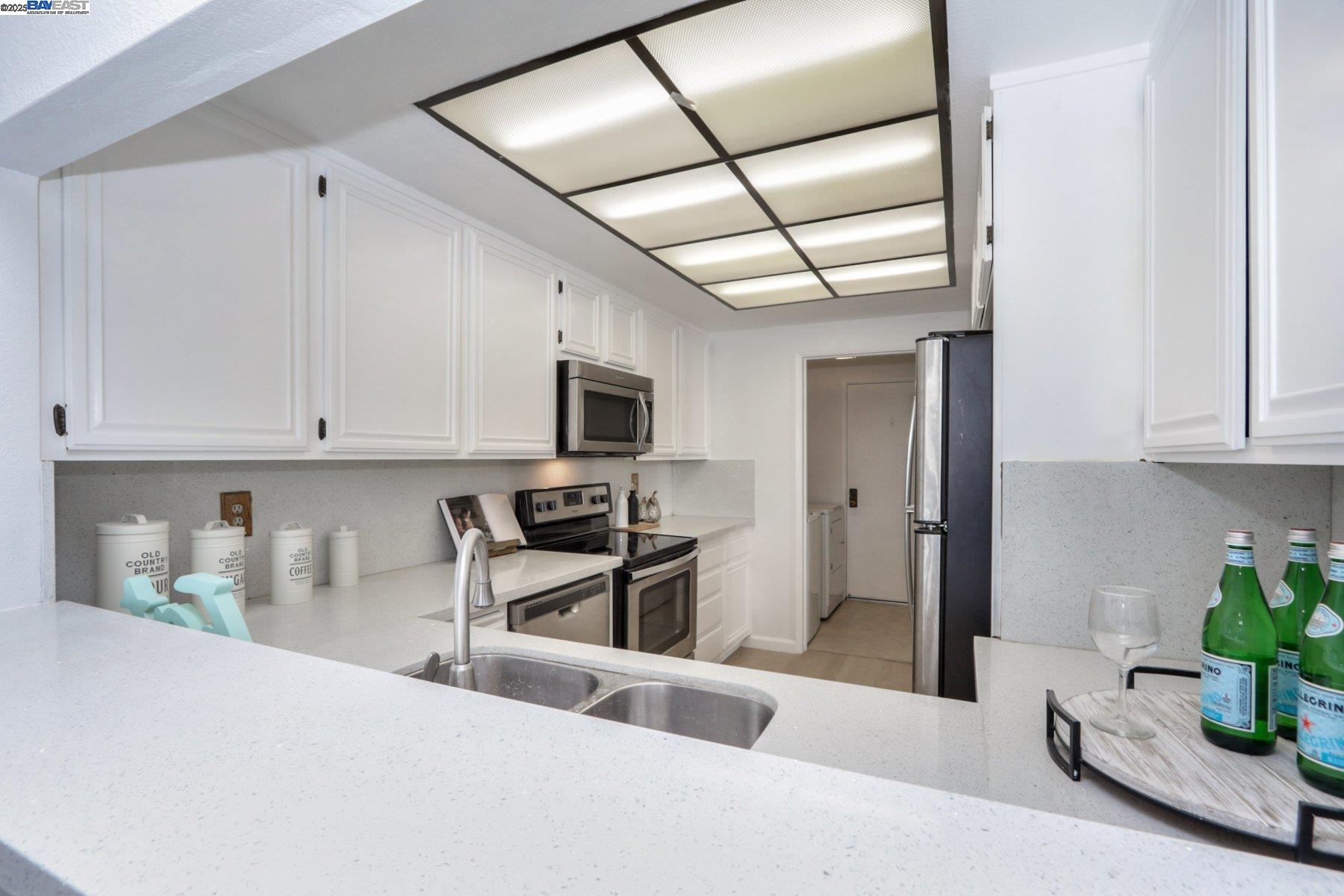 Detail Gallery Image 17 of 35 For 43354 Banda Ter, Fremont,  CA 94539 - 3 Beds | 2/1 Baths