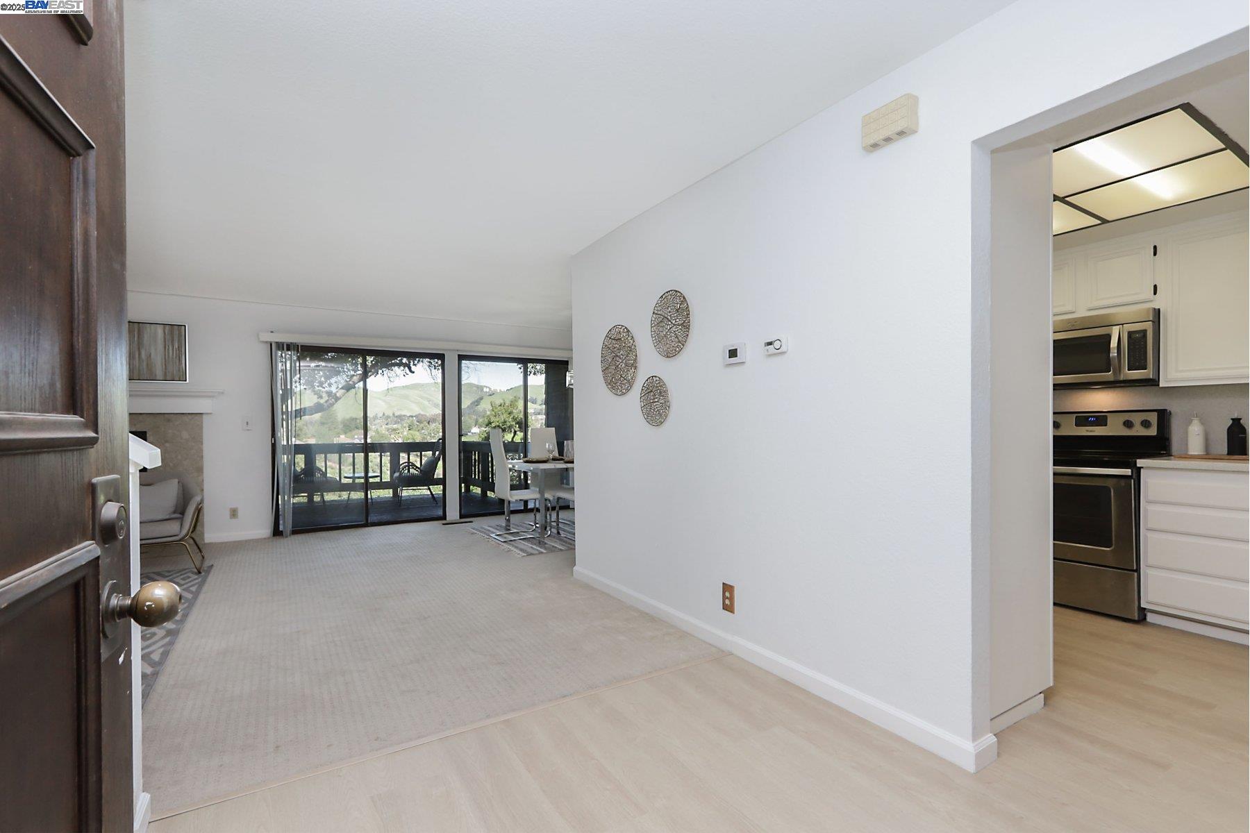 Detail Gallery Image 5 of 35 For 43354 Banda Ter, Fremont,  CA 94539 - 3 Beds | 2/1 Baths