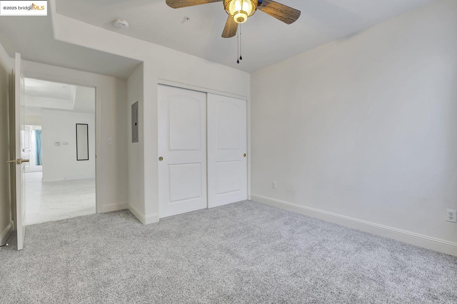 1515 14Th Ave # 302, Oakland, California 94606, 3 Bedrooms Bedrooms, 5 Rooms Rooms,2 BathroomsBathrooms,Residential,For Sale,1515 14Th Ave # 302,41090011