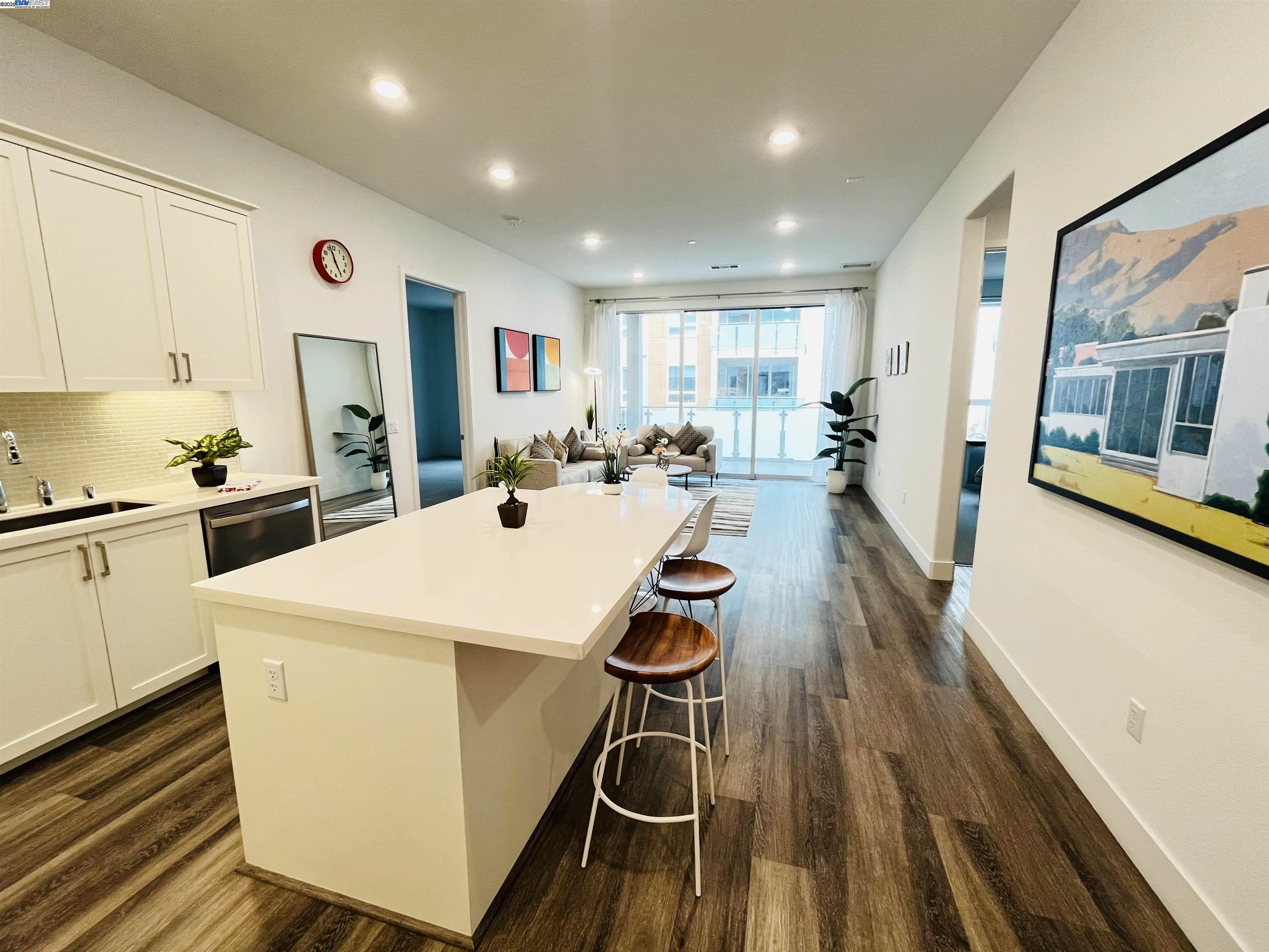 More Details about MLS # 41090040 : 45128 WARM SPRINGS BLVD # 304