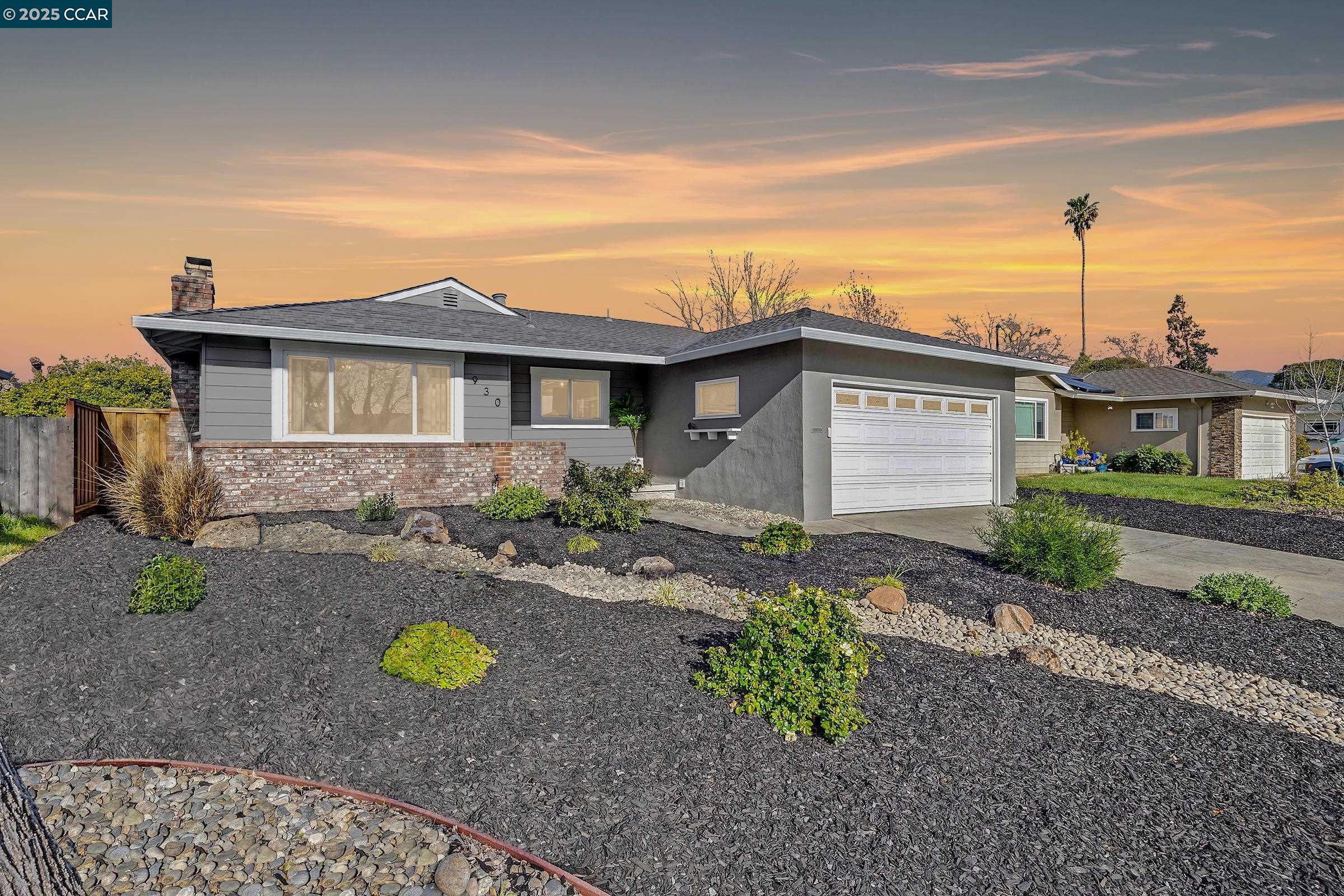 Detail Gallery Image 1 of 1 For 930 Flint Avenue, Concord,  CA 94518 - 3 Beds | 2 Baths