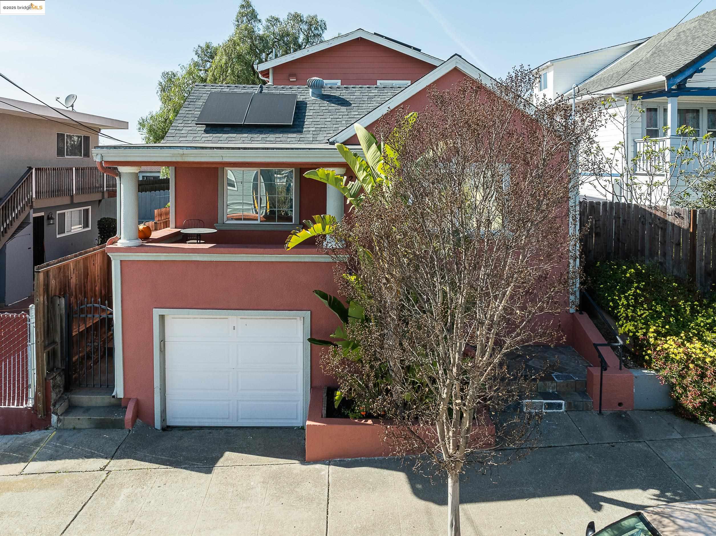 Detail Gallery Image 1 of 1 For 2119 48th Ave, Oakland,  CA 94601 - 3 Beds | 2 Baths
