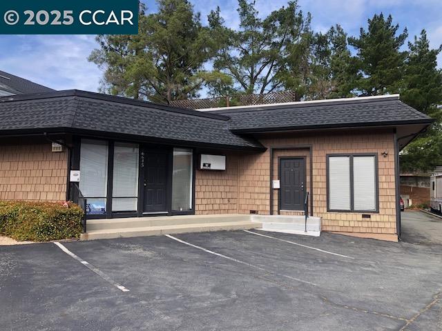 6645 Alhambra Ave, Martinez, California 94553, ,Commercial Sale,For Sale,6645 Alhambra Ave,41090059