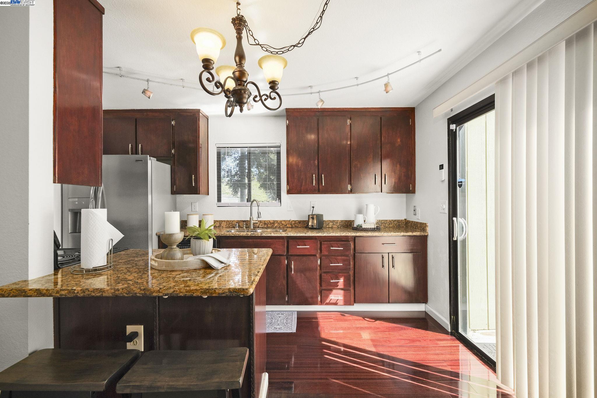 Photo #4: 41090064 Listing 