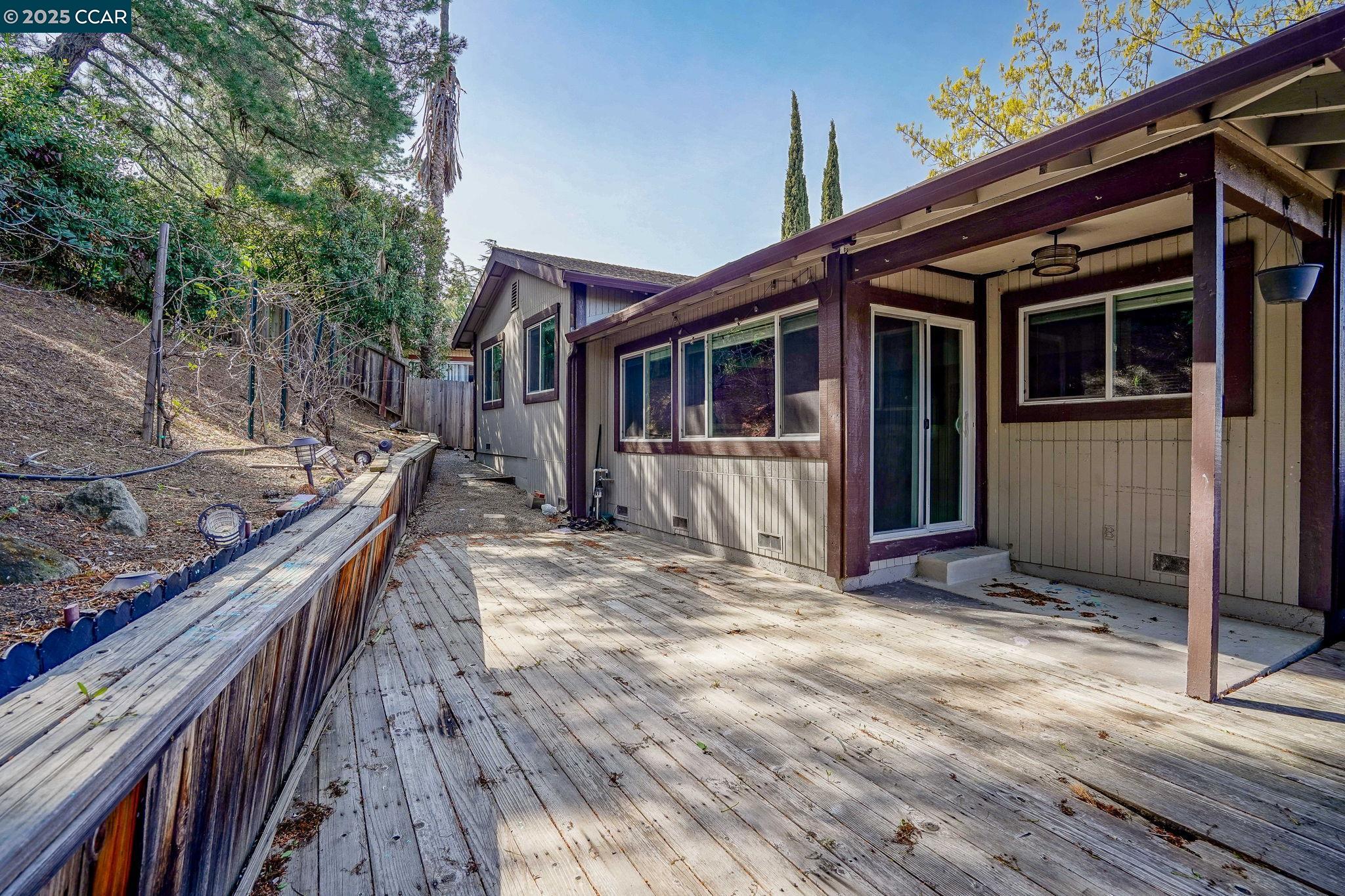 property-img