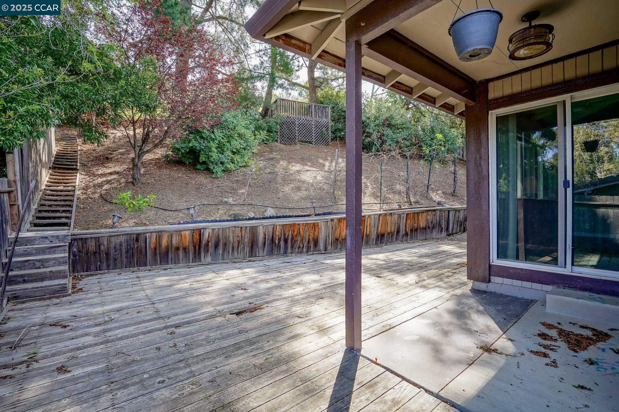 property-img