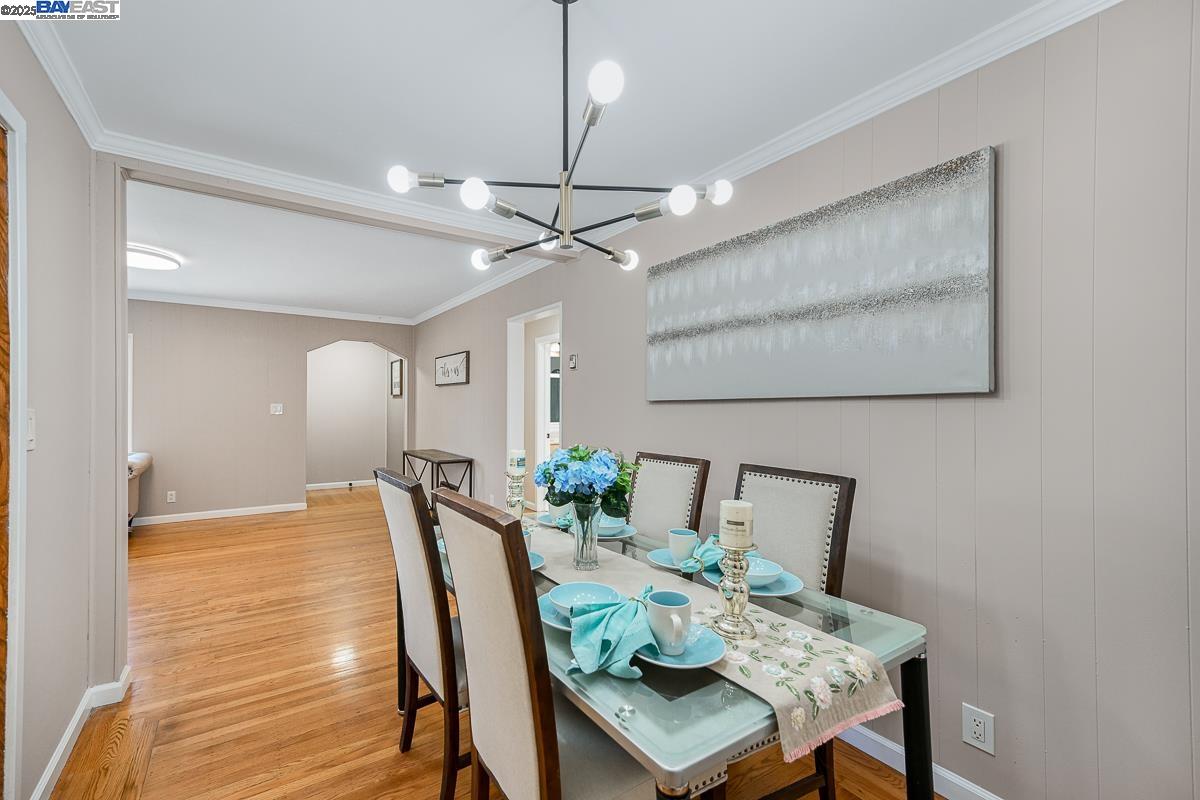 1049 Martin Blvd, San Leandro, California 94577, 3 Bedrooms Bedrooms, 6 Rooms Rooms,2 BathroomsBathrooms,Residential,For Sale,1049 Martin Blvd,41090071