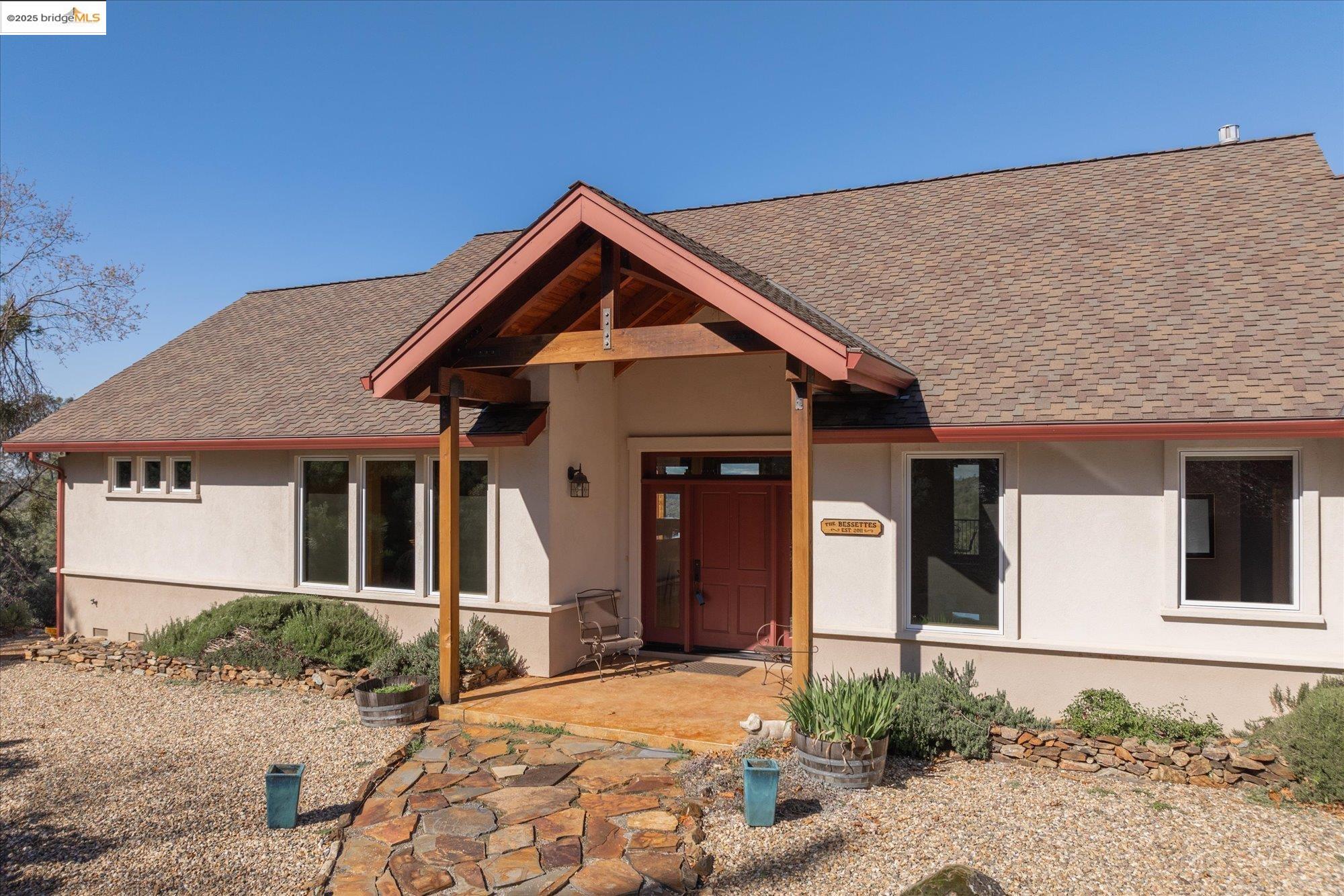 Detail Gallery Image 2 of 59 For 3204 Skunk Ranch Rd, Murphys,  CA 95247 - 4 Beds | 4/1 Baths