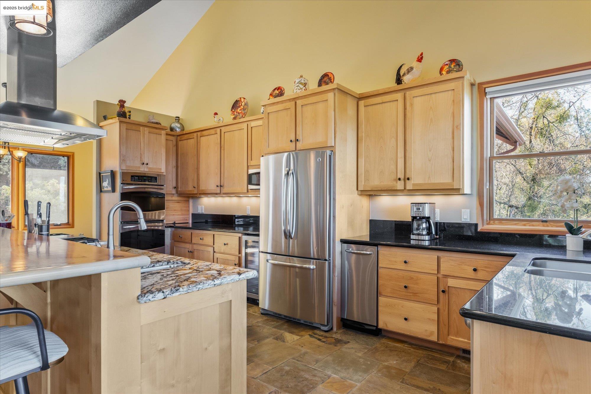 Detail Gallery Image 14 of 59 For 3204 Skunk Ranch Rd, Murphys,  CA 95247 - 4 Beds | 4/1 Baths