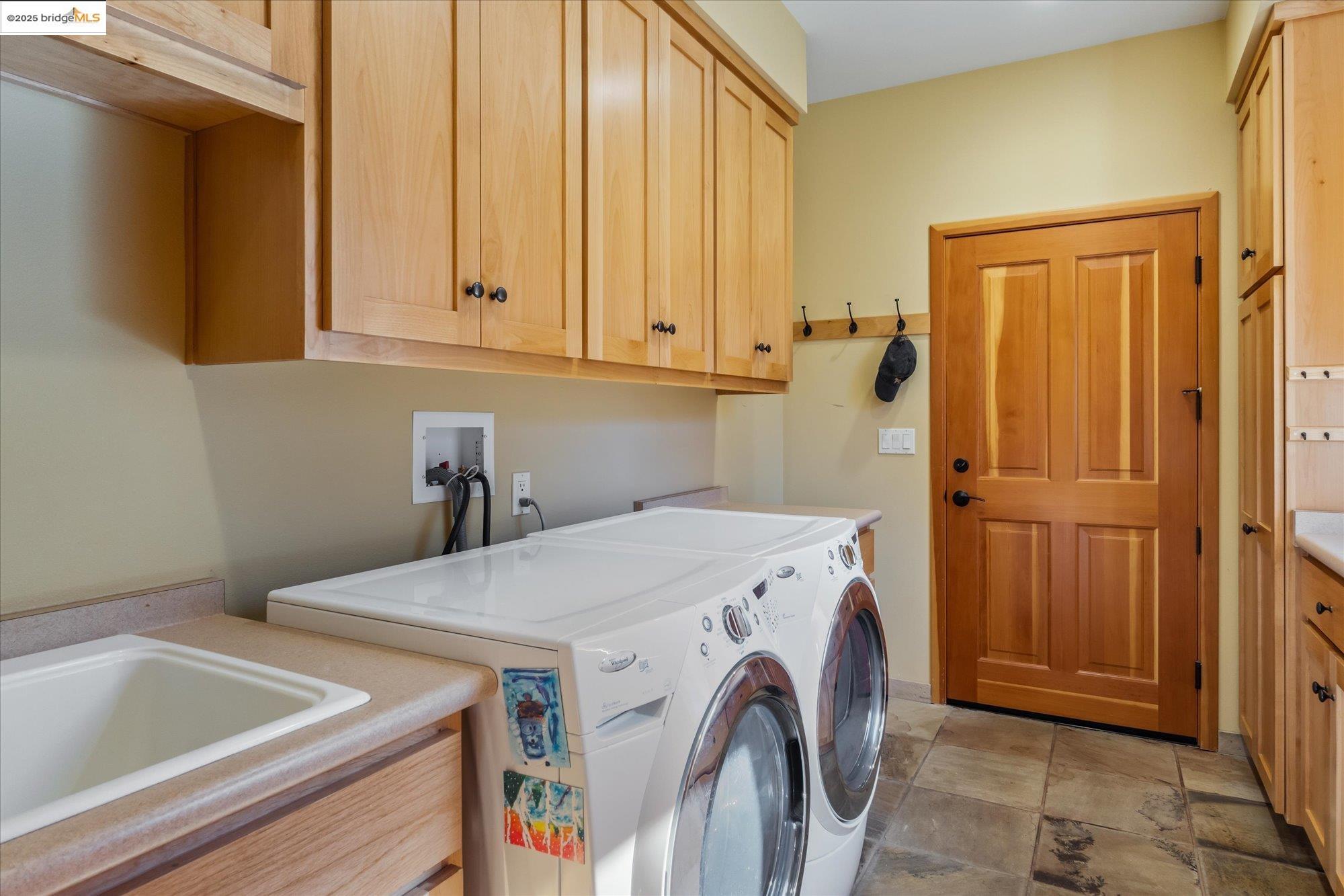 Detail Gallery Image 40 of 59 For 3204 Skunk Ranch Rd, Murphys,  CA 95247 - 4 Beds | 4/1 Baths