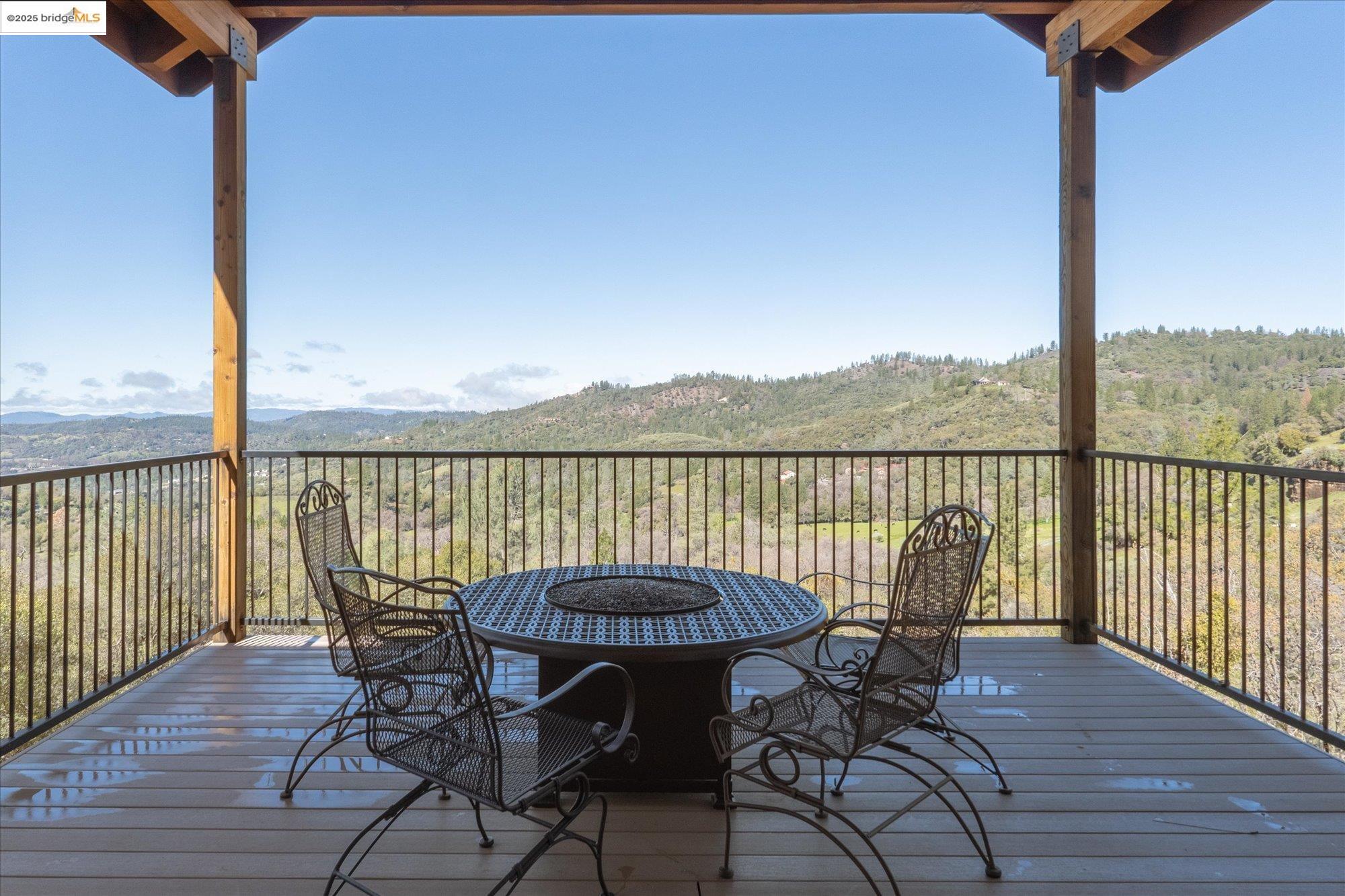 Detail Gallery Image 42 of 59 For 3204 Skunk Ranch Rd, Murphys,  CA 95247 - 4 Beds | 4/1 Baths