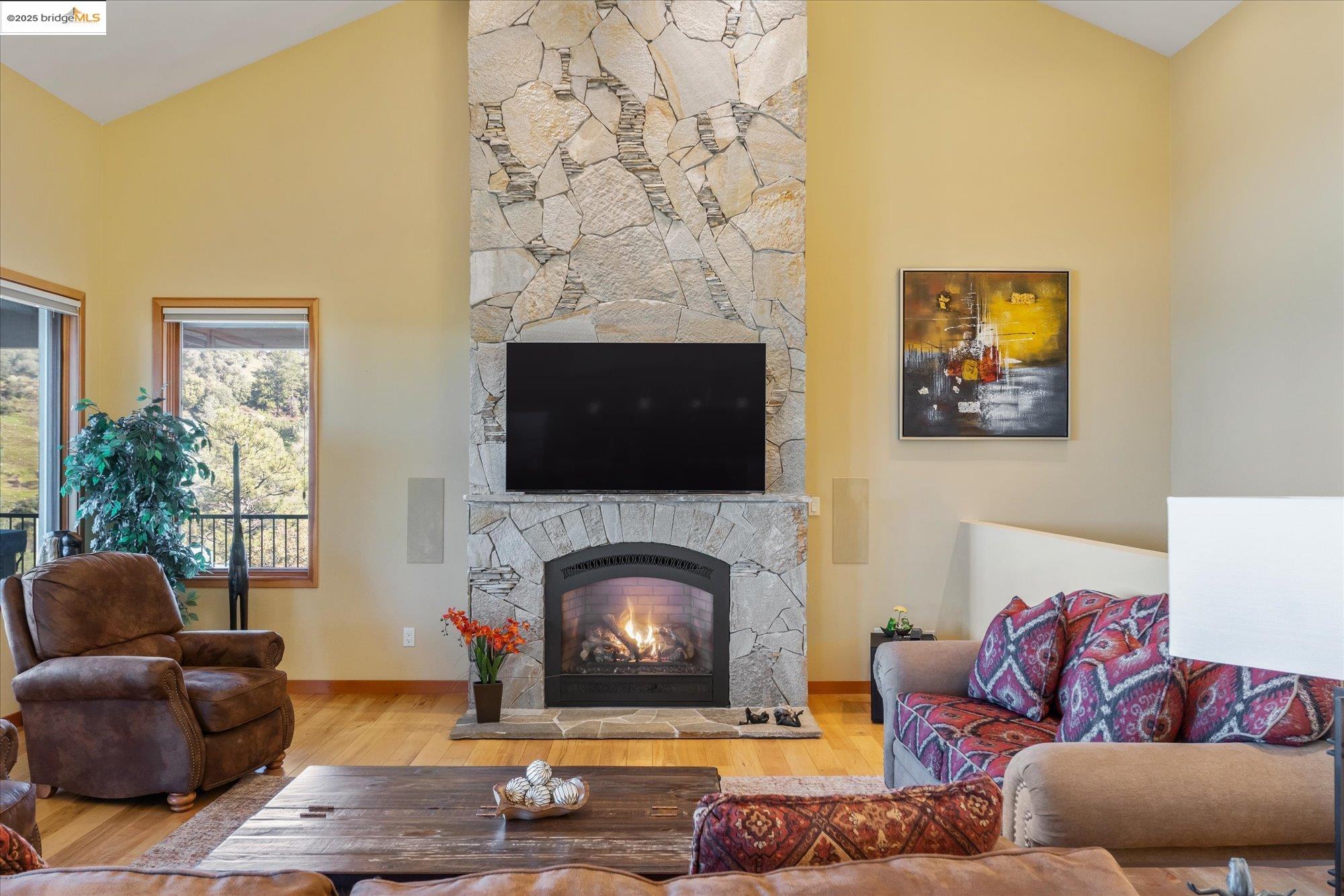 Detail Gallery Image 7 of 59 For 3204 Skunk Ranch Rd, Murphys,  CA 95247 - 4 Beds | 4/1 Baths