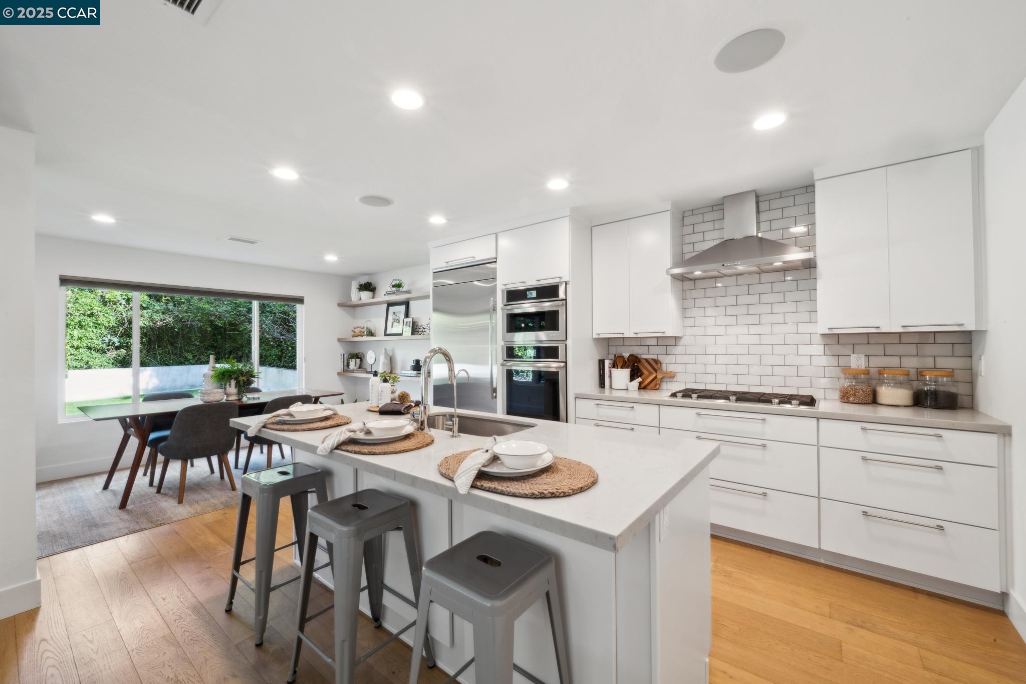 property-img