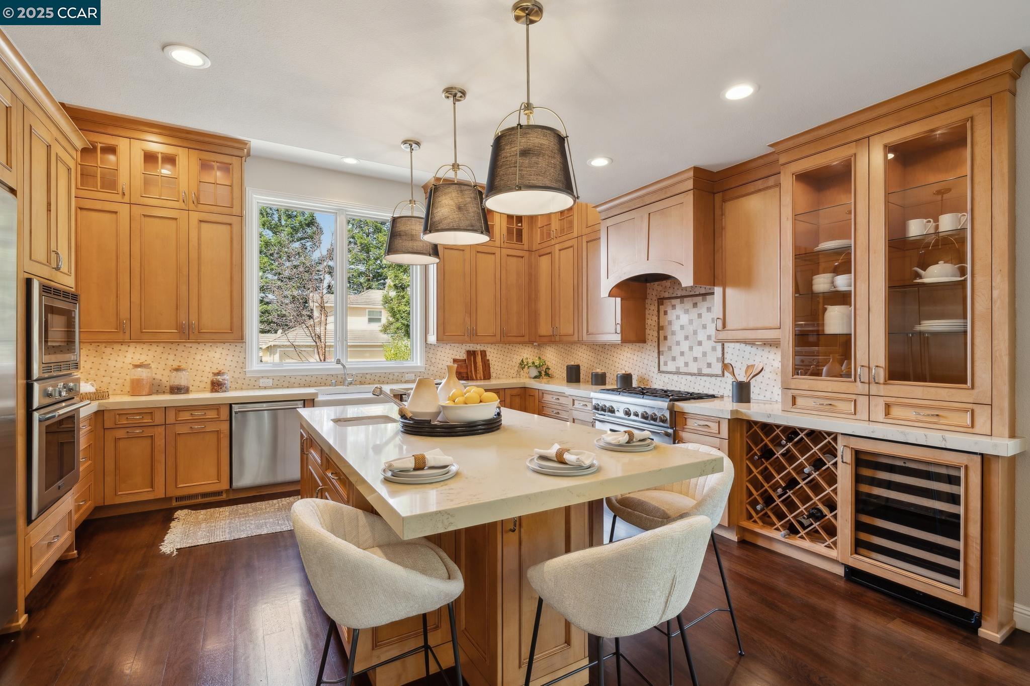 property-img