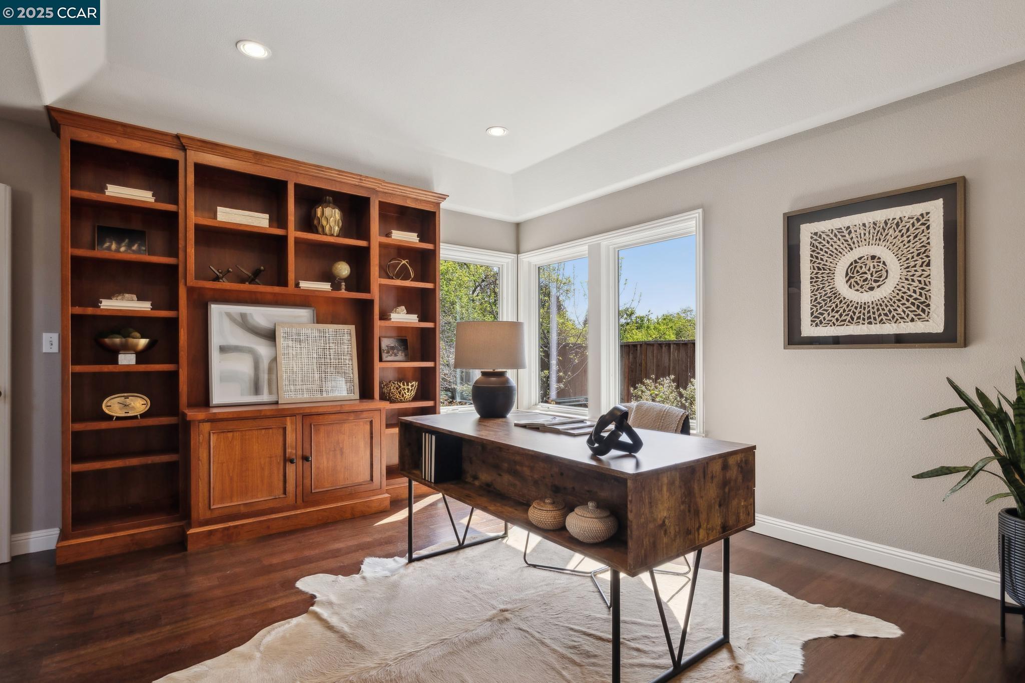 property-img