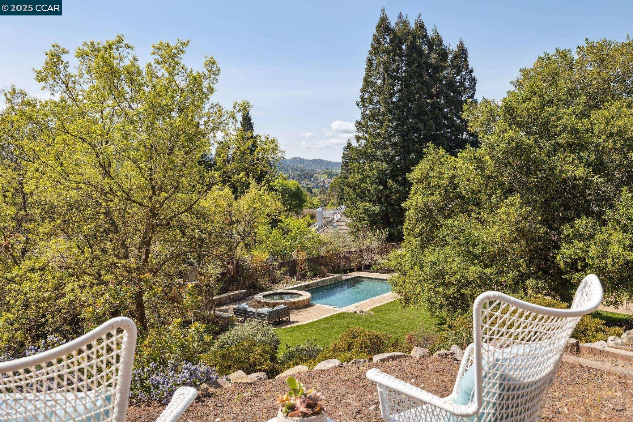 property-img