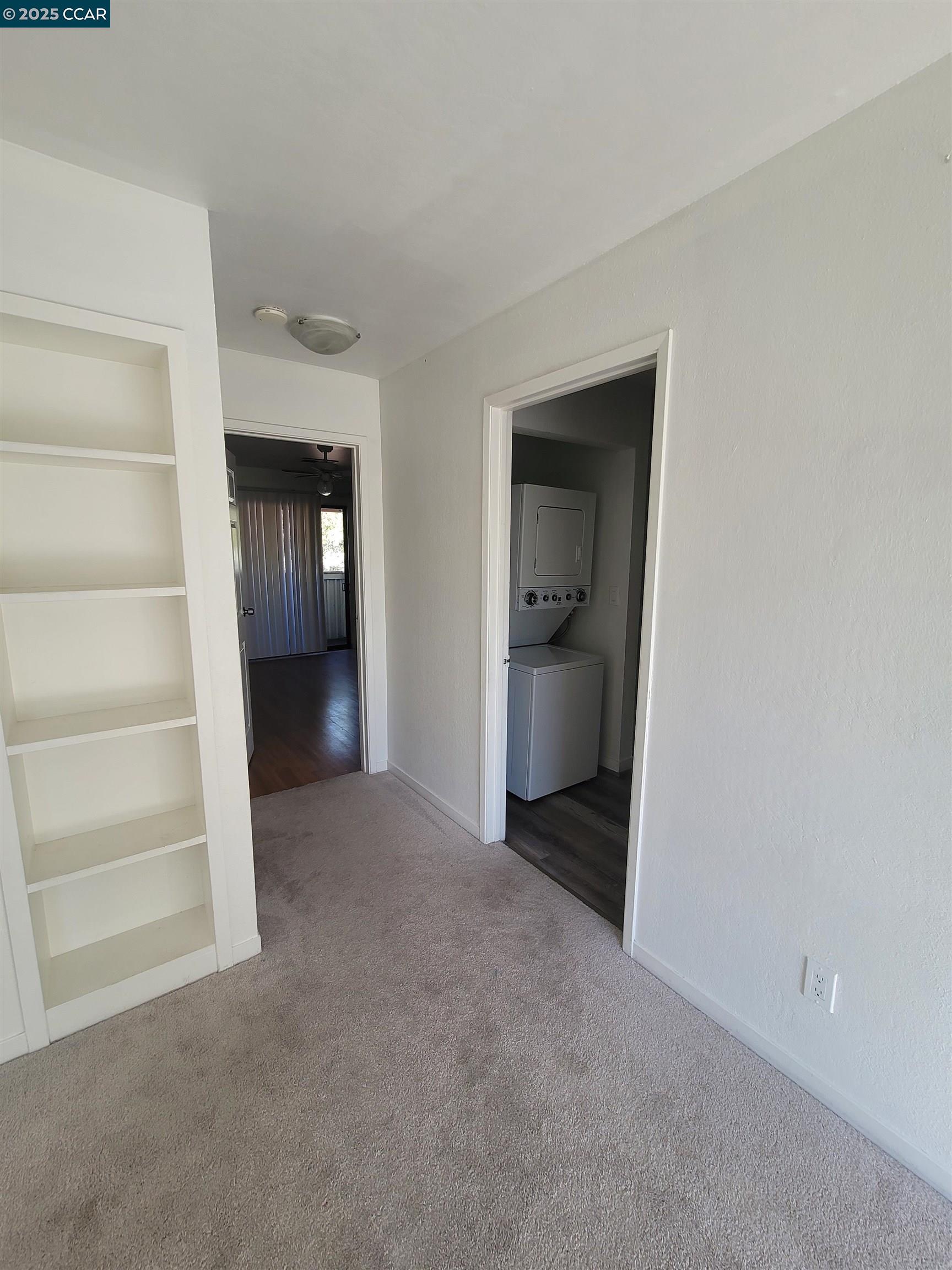 Detail Gallery Image 11 of 12 For 2520 Walters Way #12,  Concord,  CA 94520 - 2 Beds | 1 Baths
