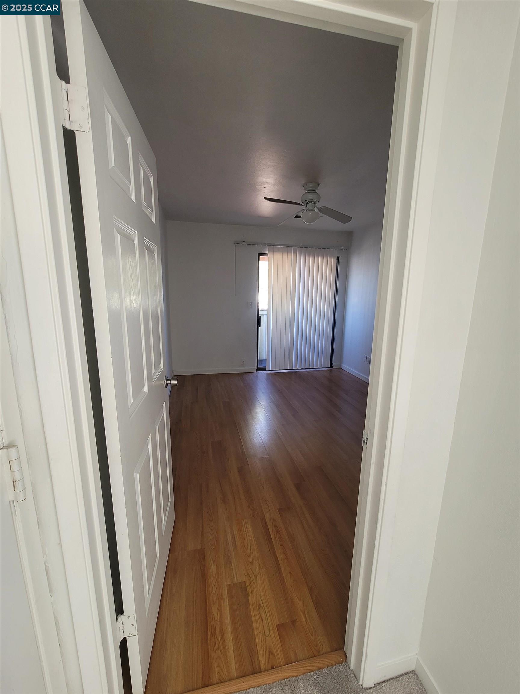 Detail Gallery Image 9 of 12 For 2520 Walters Way #12,  Concord,  CA 94520 - 2 Beds | 1 Baths