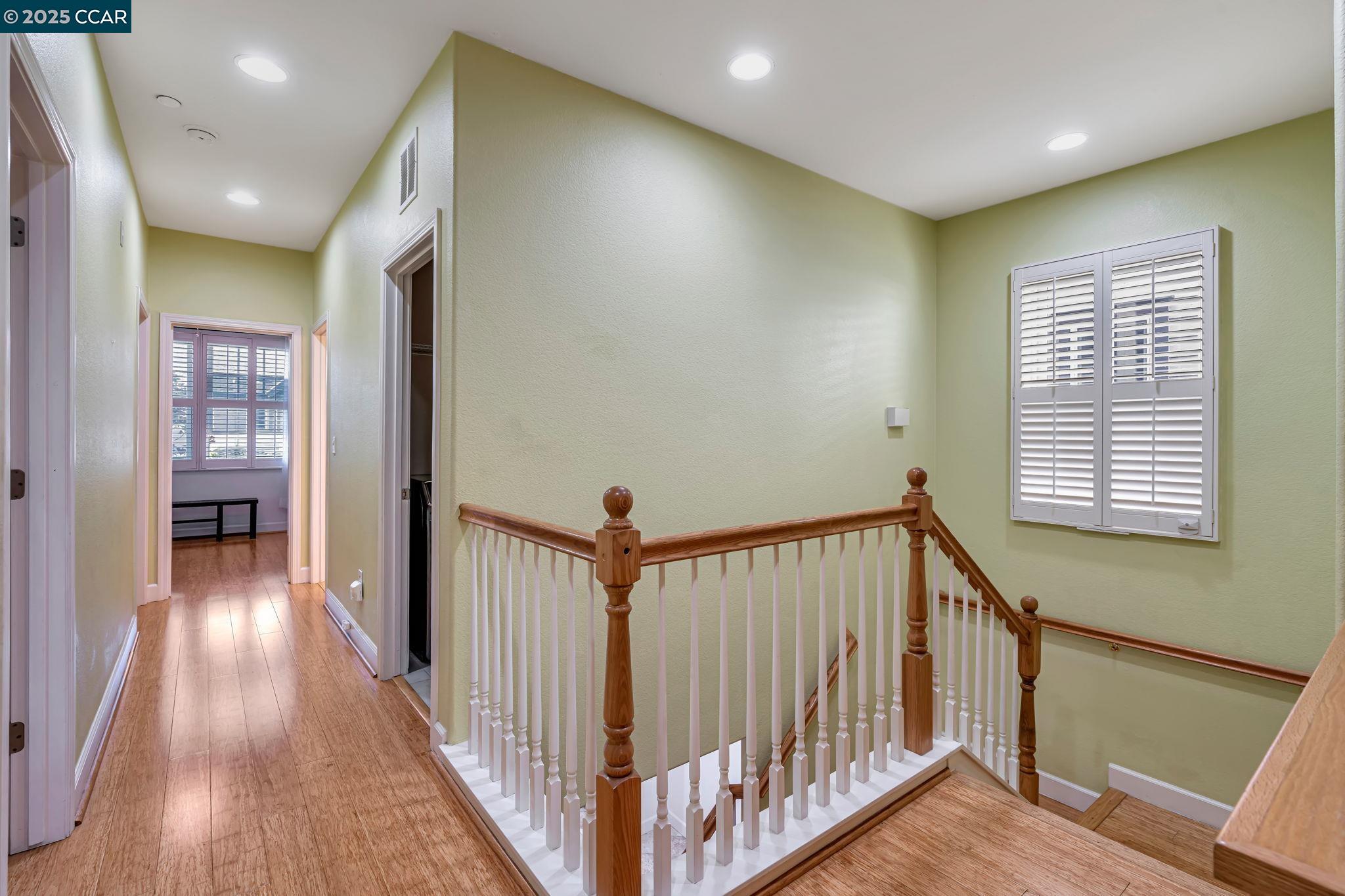 Detail Gallery Image 21 of 60 For 2036 Serra Ln, Hercules,  CA 94547 - 4 Beds | 2/1 Baths