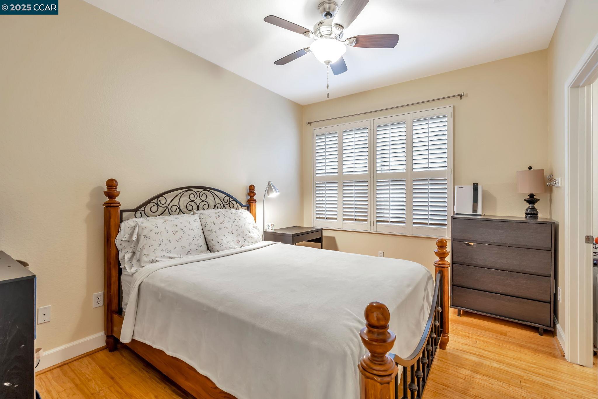 Detail Gallery Image 26 of 60 For 2036 Serra Ln, Hercules,  CA 94547 - 4 Beds | 2/1 Baths