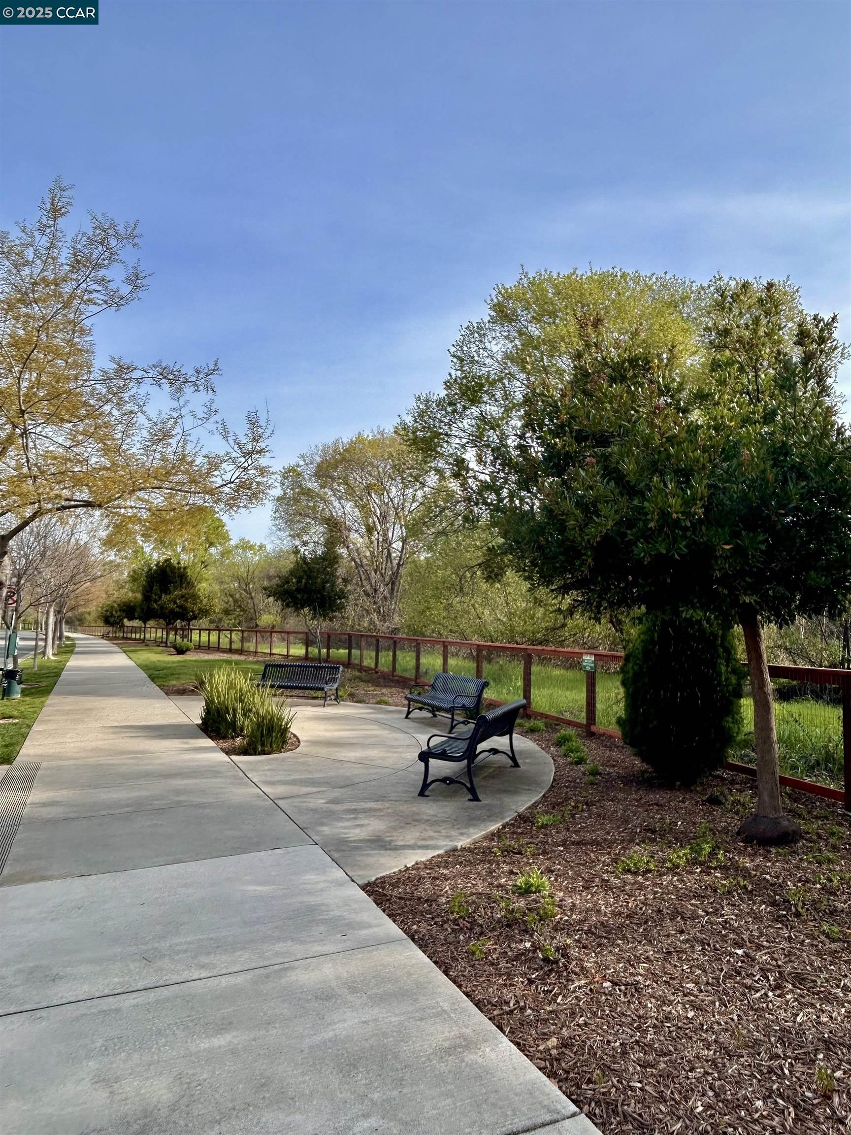 Detail Gallery Image 51 of 60 For 2036 Serra Ln, Hercules,  CA 94547 - 4 Beds | 2/1 Baths