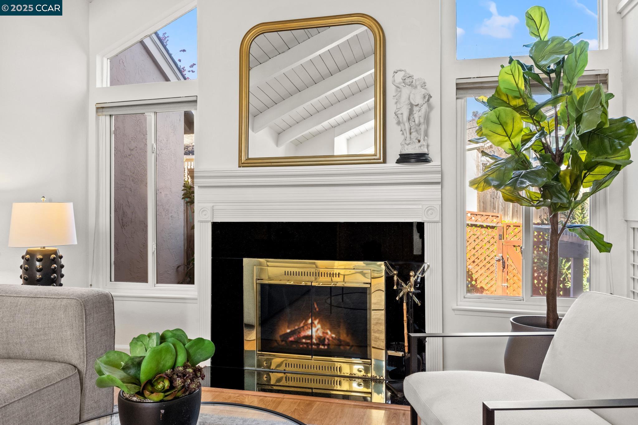 Photo #5: 41090130 Listing 
