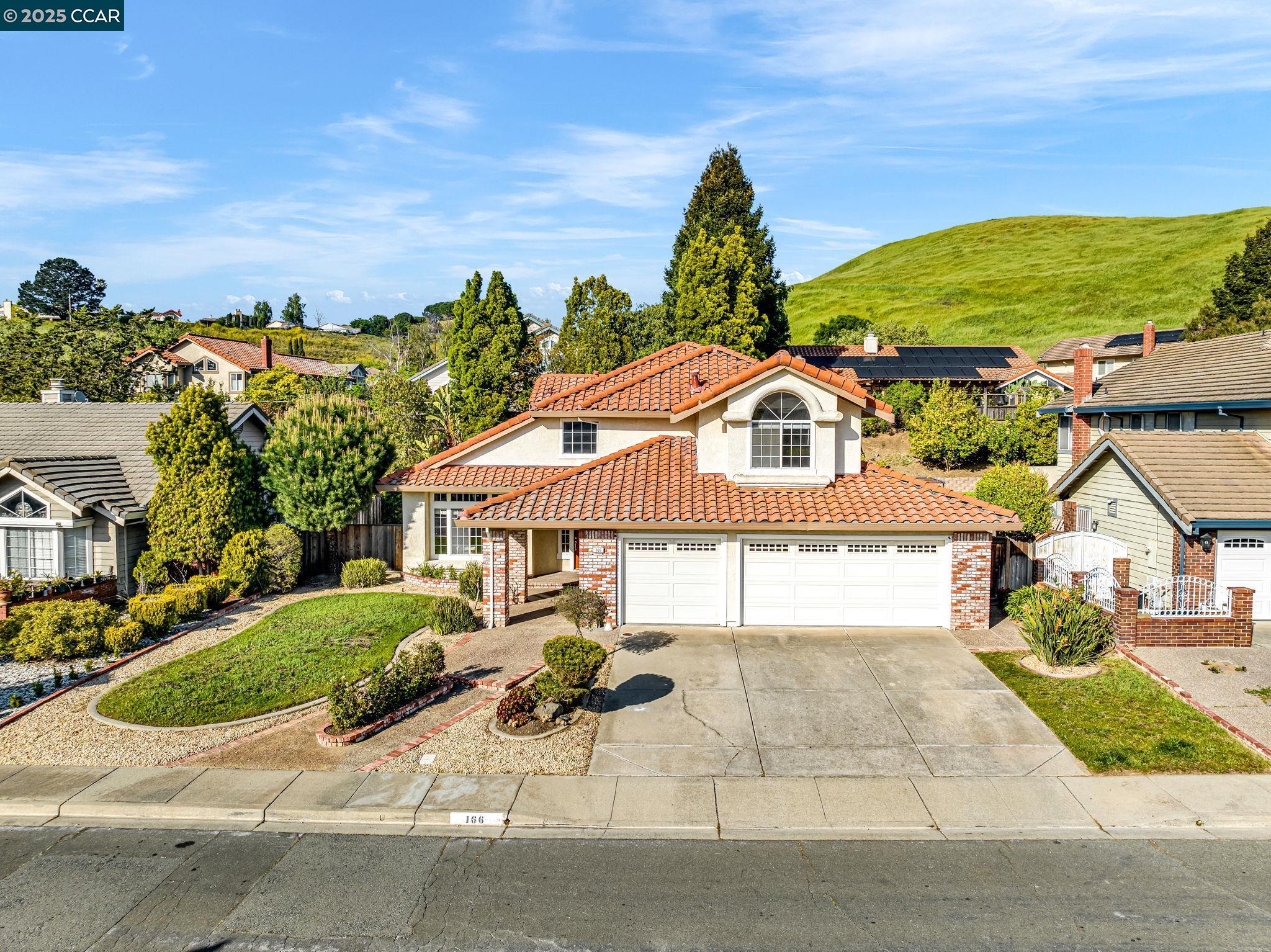 Detail Gallery Image 1 of 1 For 166 Shepard St, Hercules,  CA 94547 - 4 Beds | 3 Baths