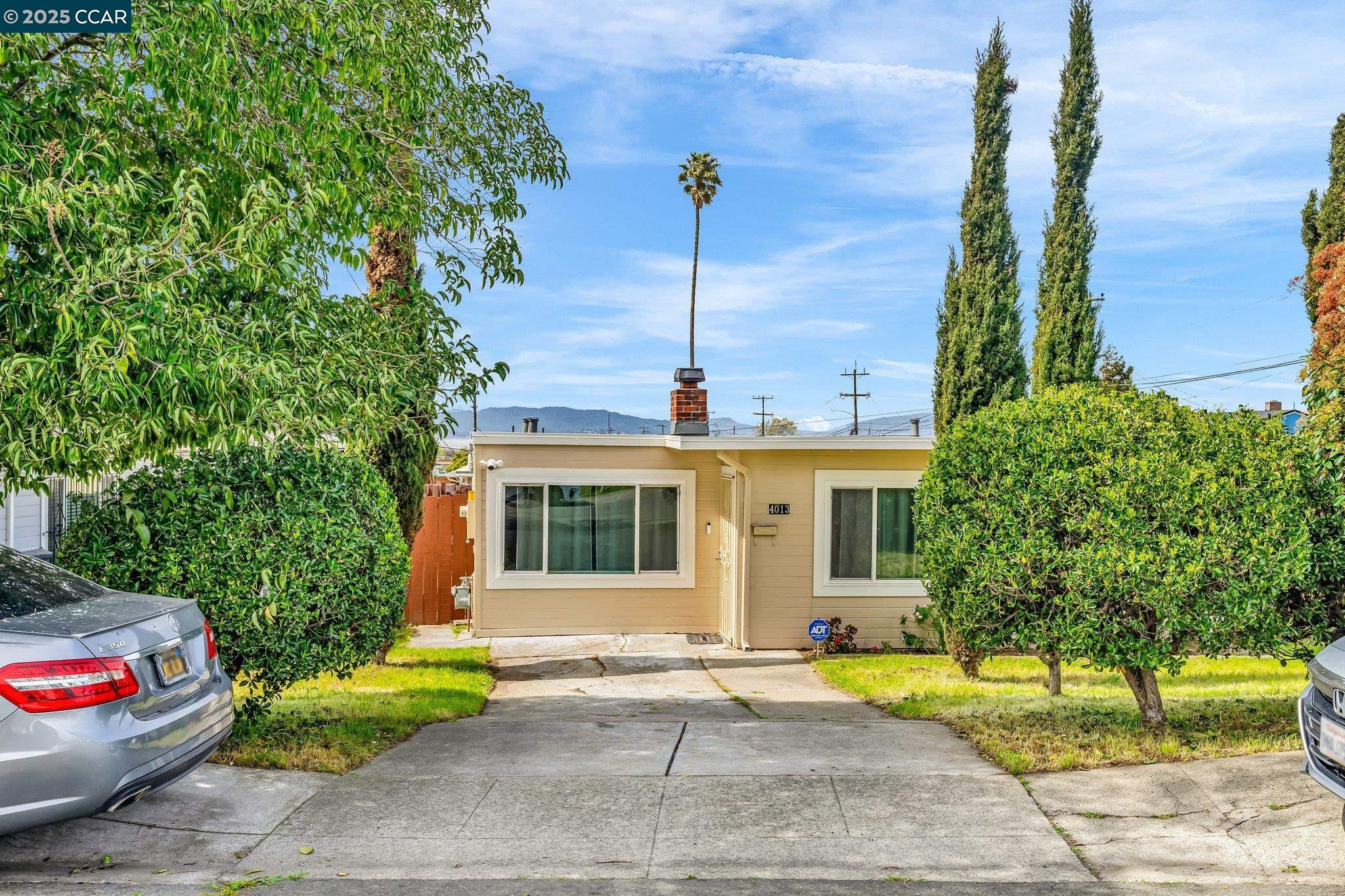 Detail Gallery Image 1 of 1 For 4013 Mcglothen Way, Richmond,  CA 94806 - 3 Beds | 1 Baths