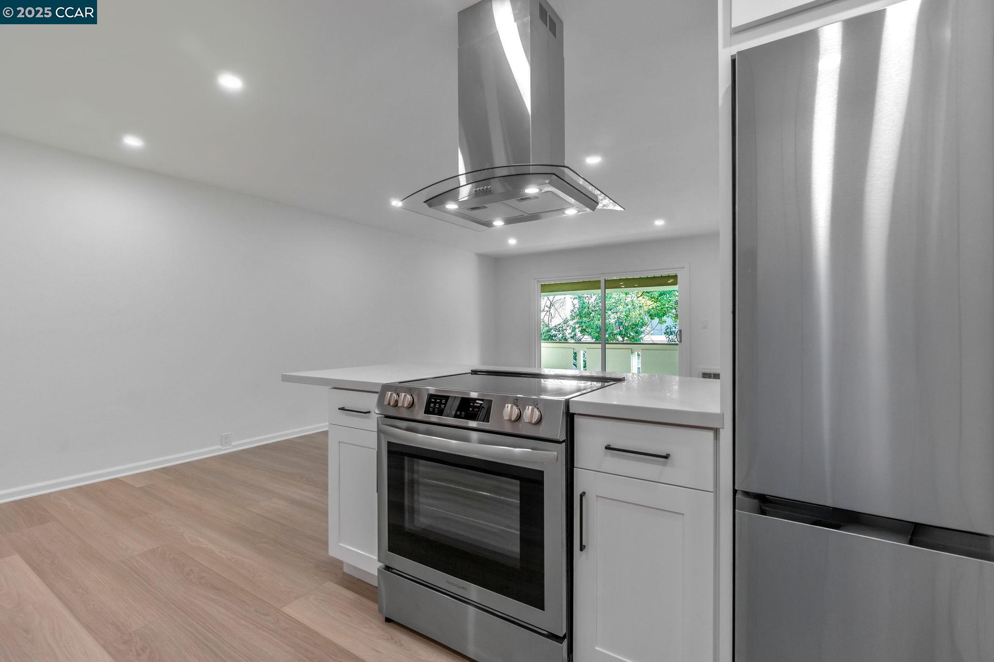 Photo #4: 41090198 Listing 