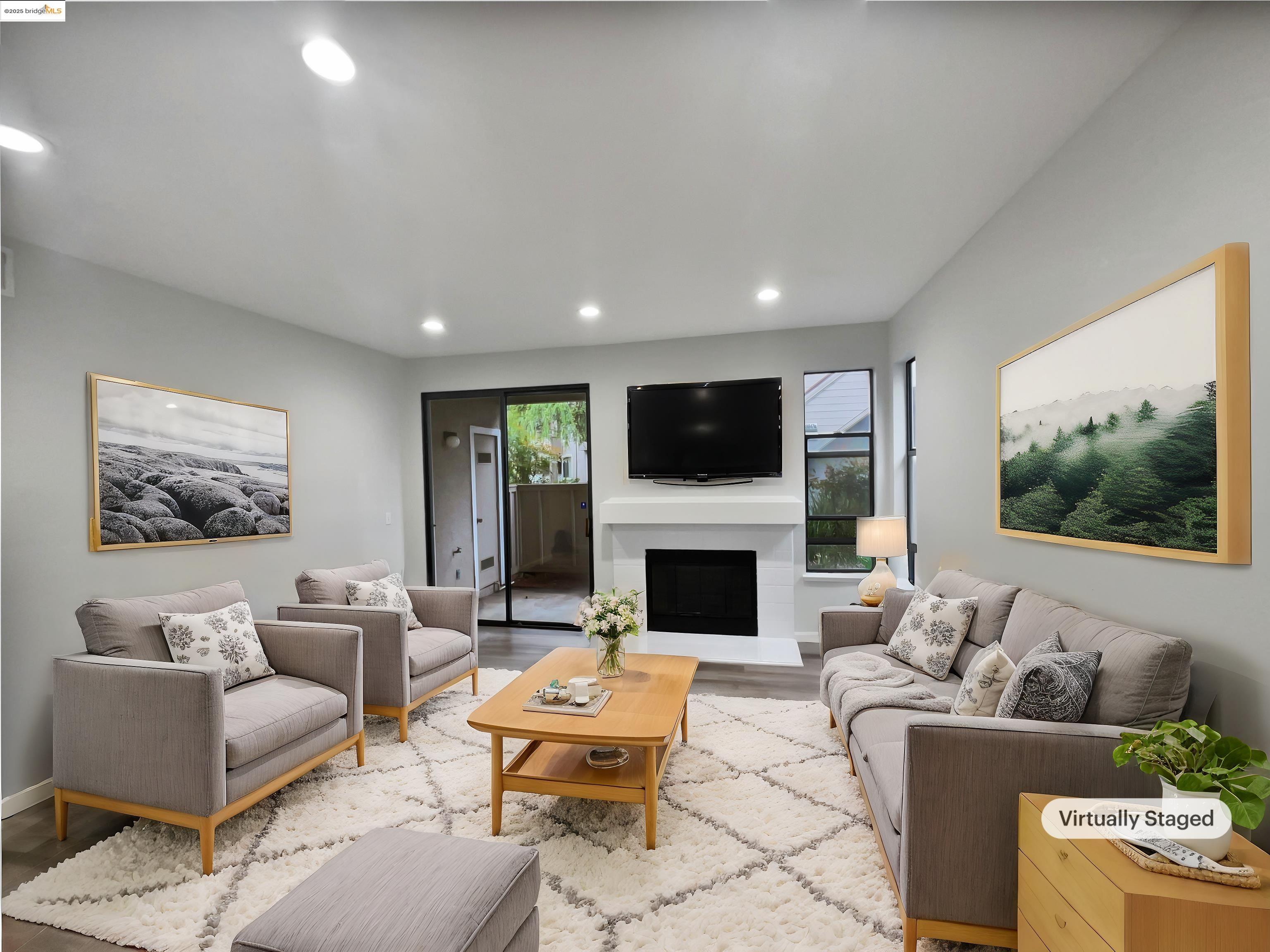 Detail Gallery Image 2 of 24 For 39965 Parada St a,  Newark,  CA 94560 - 2 Beds | 2 Baths
