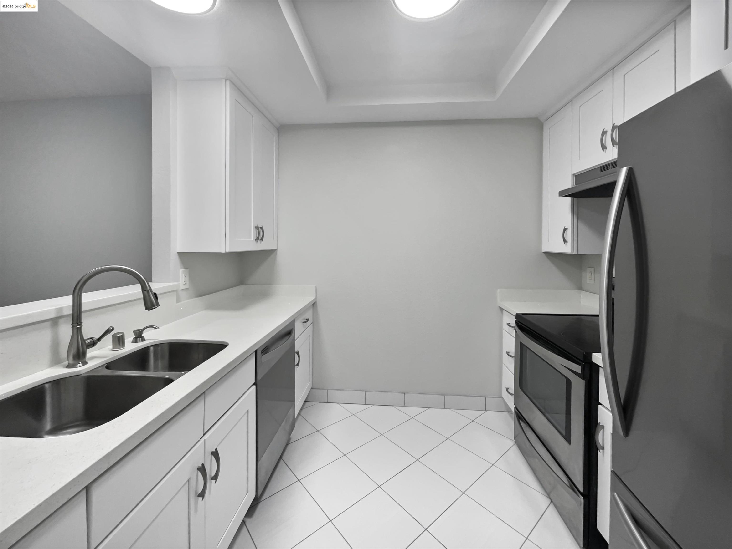 Detail Gallery Image 6 of 24 For 39965 Parada St a,  Newark,  CA 94560 - 2 Beds | 2 Baths