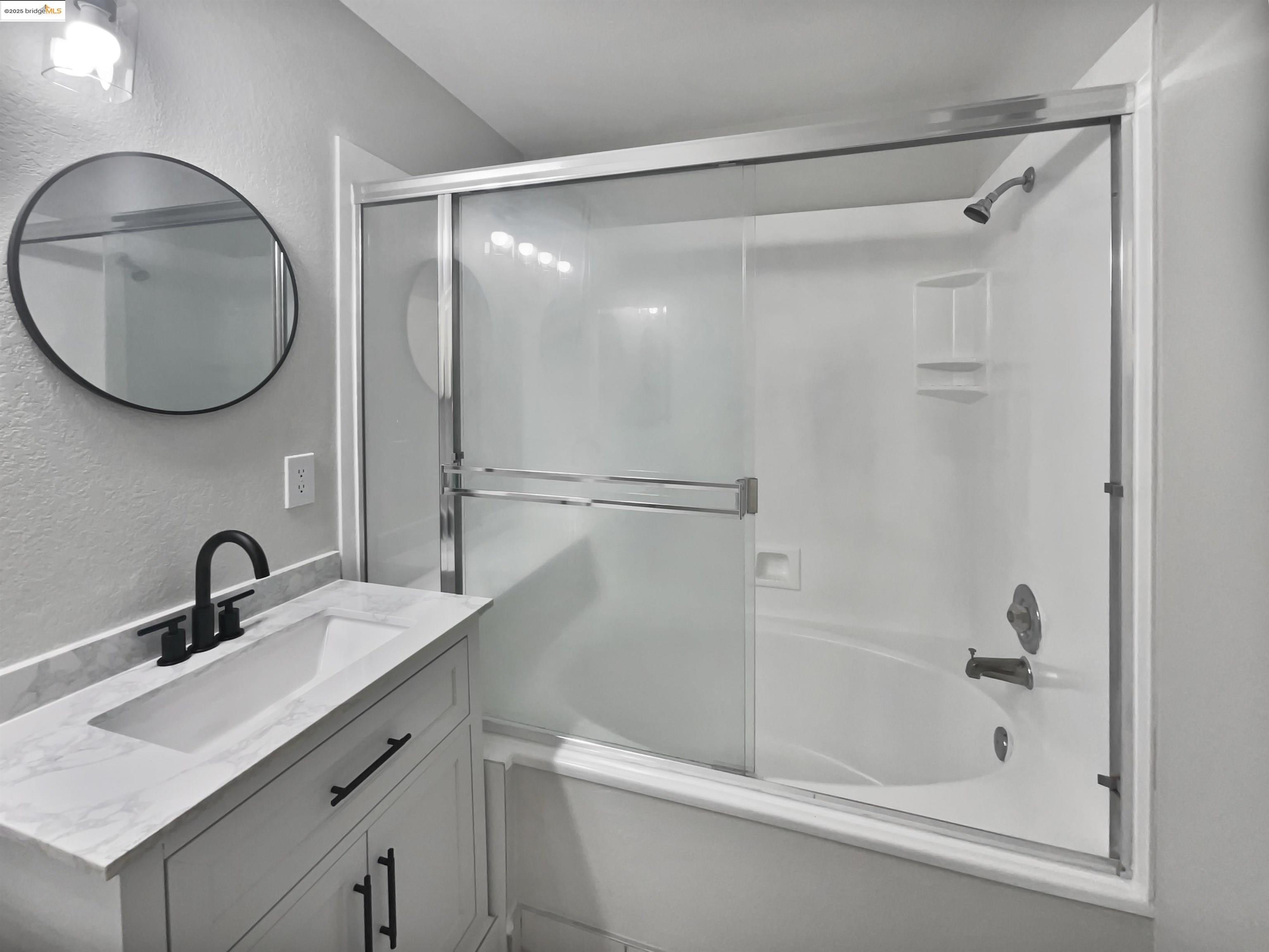 Detail Gallery Image 9 of 24 For 39965 Parada St a,  Newark,  CA 94560 - 2 Beds | 2 Baths