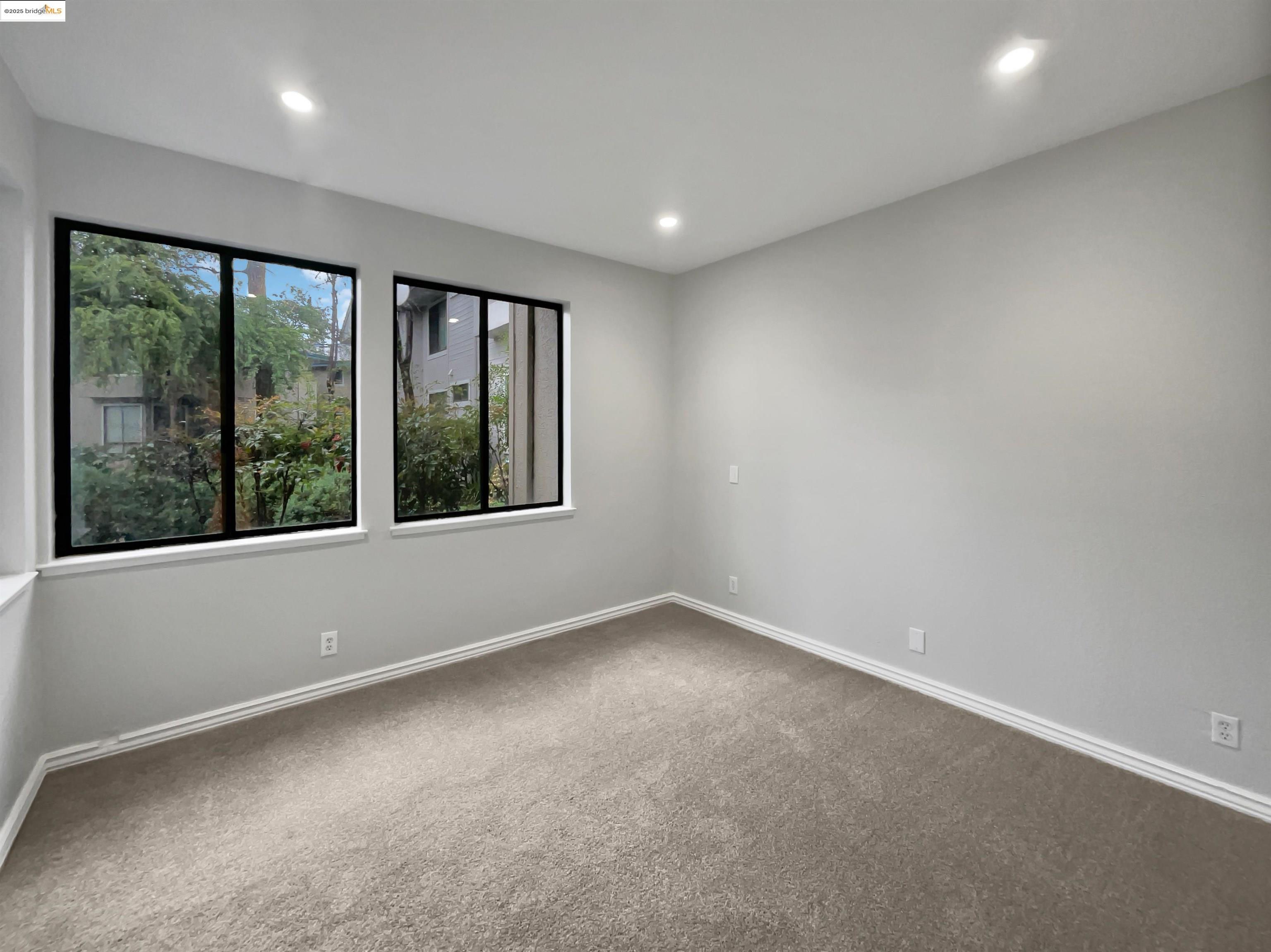 Detail Gallery Image 10 of 24 For 39965 Parada St a,  Newark,  CA 94560 - 2 Beds | 2 Baths