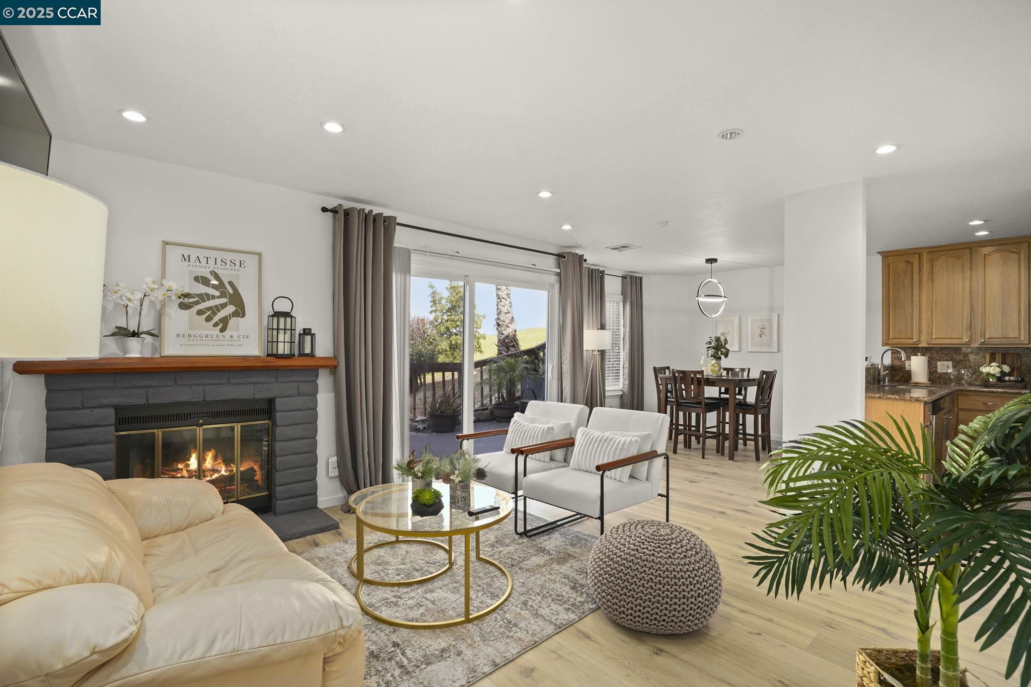 Photo #4: 41090230 Listing 