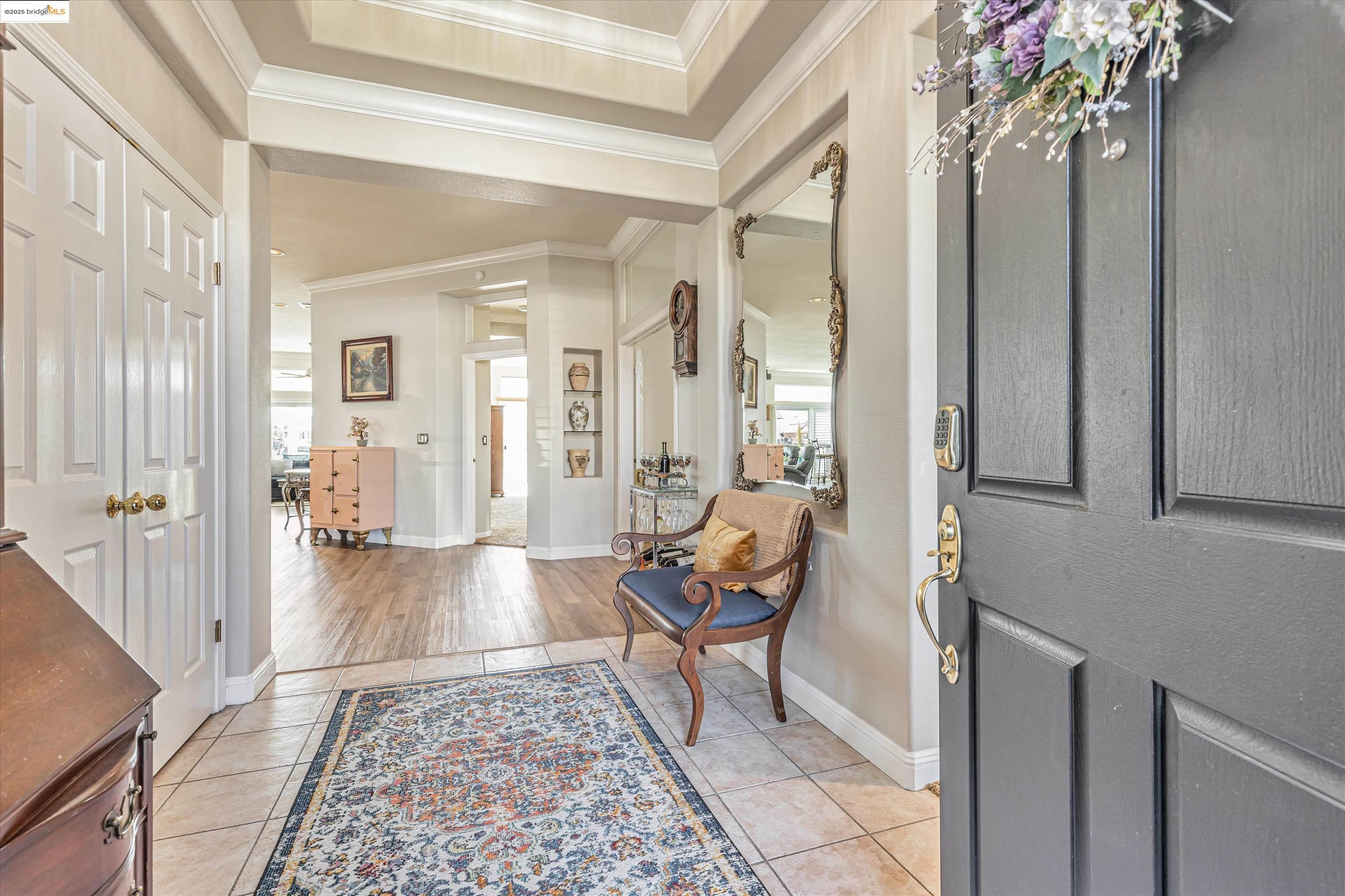 Detail Gallery Image 2 of 27 For 4174 Beacon Pl, Discovery Bay,  CA 94505 - 3 Beds | 2 Baths